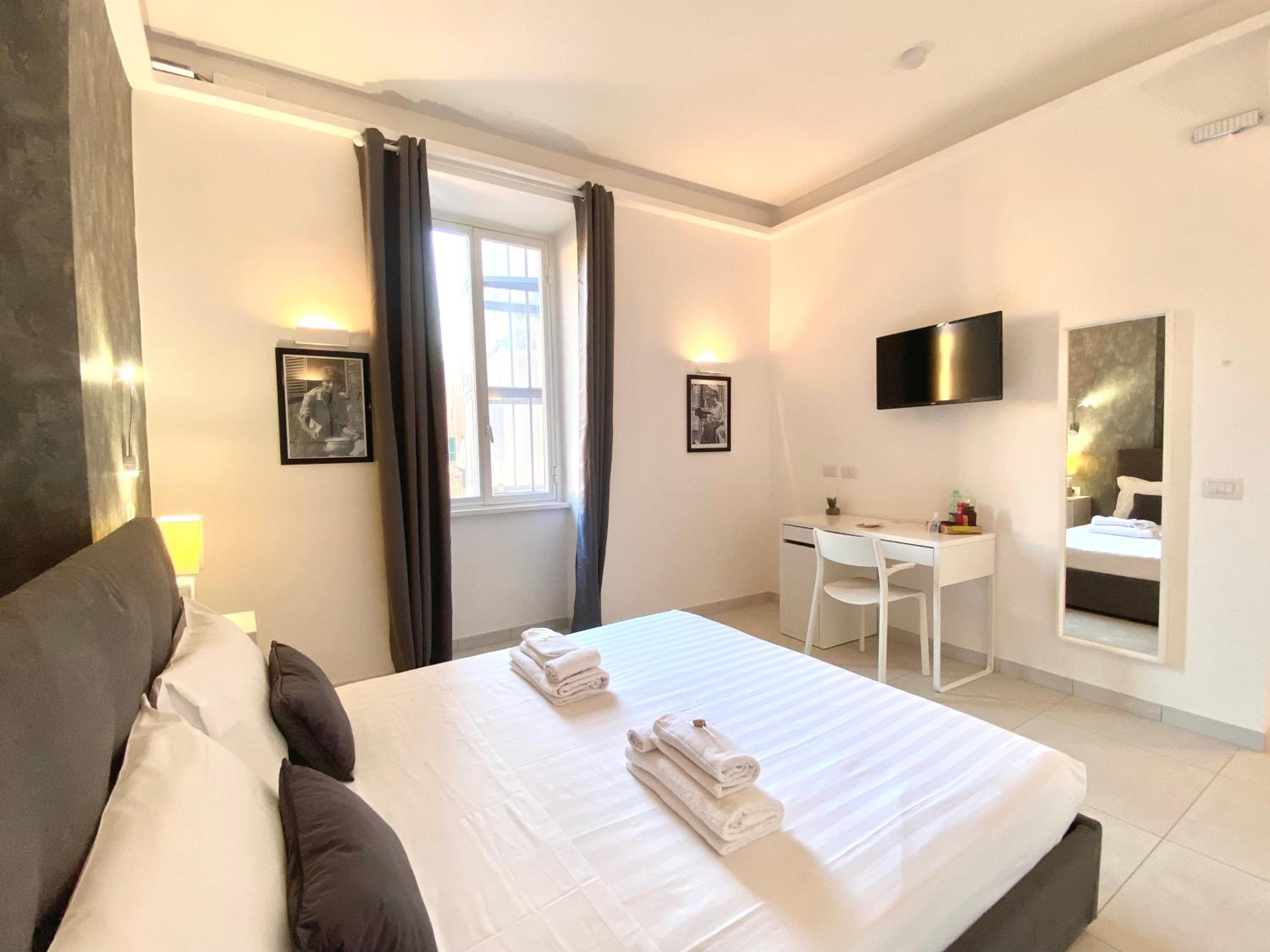 Prince of Rome Superior Rooms