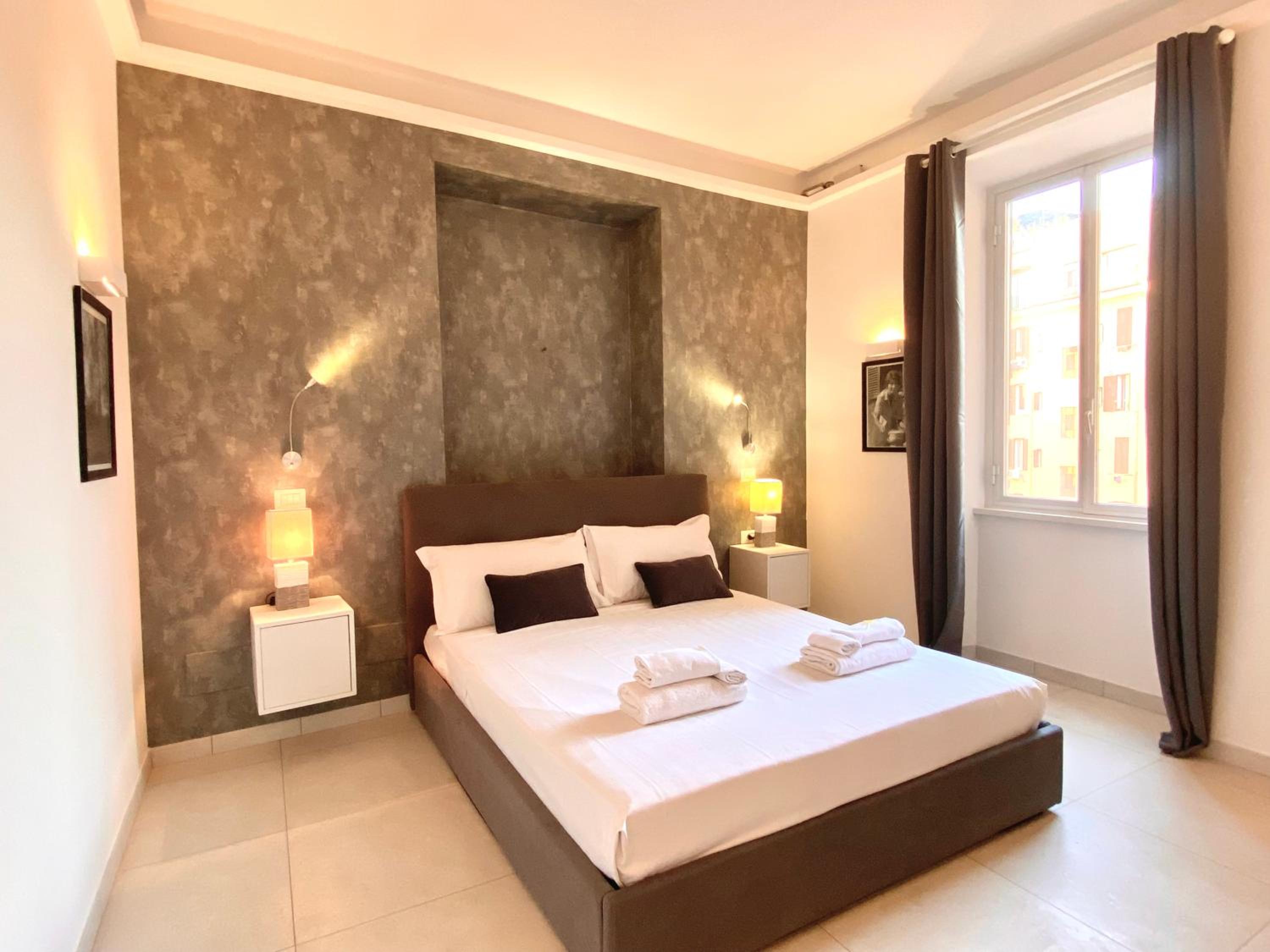 Prince of Rome Superior Rooms