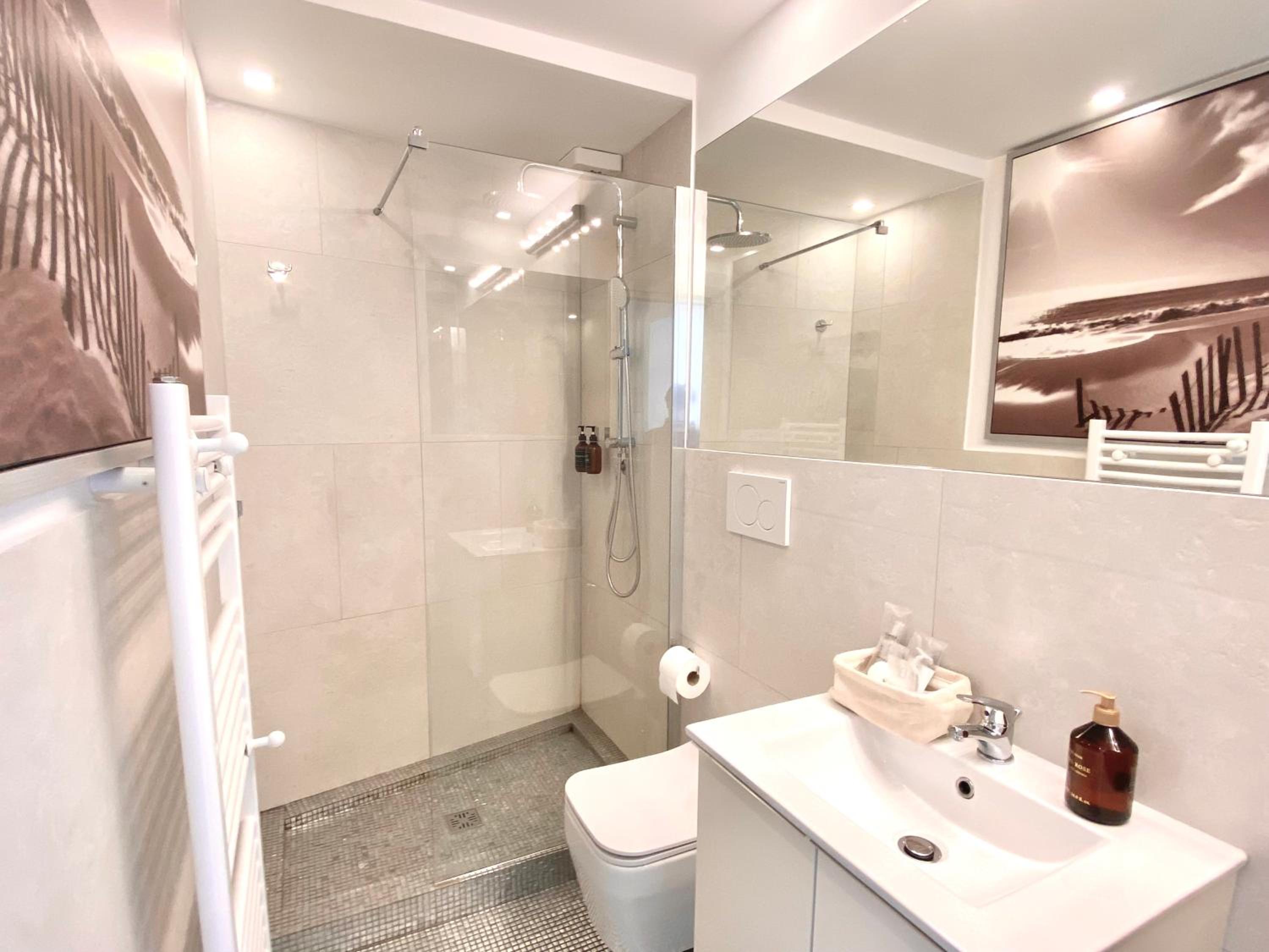 Prince of Rome Superior Rooms