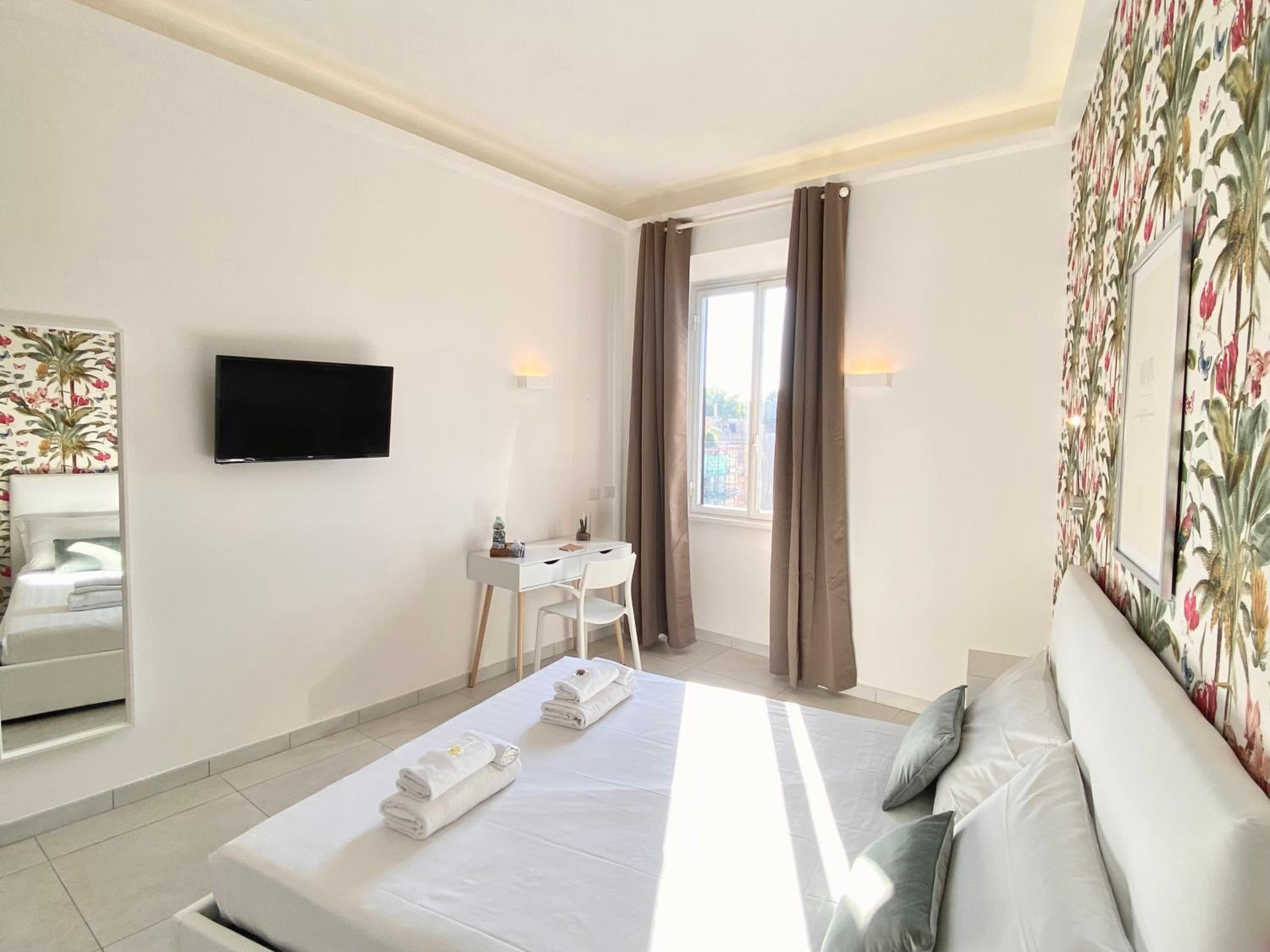 Prince of Rome Superior Rooms