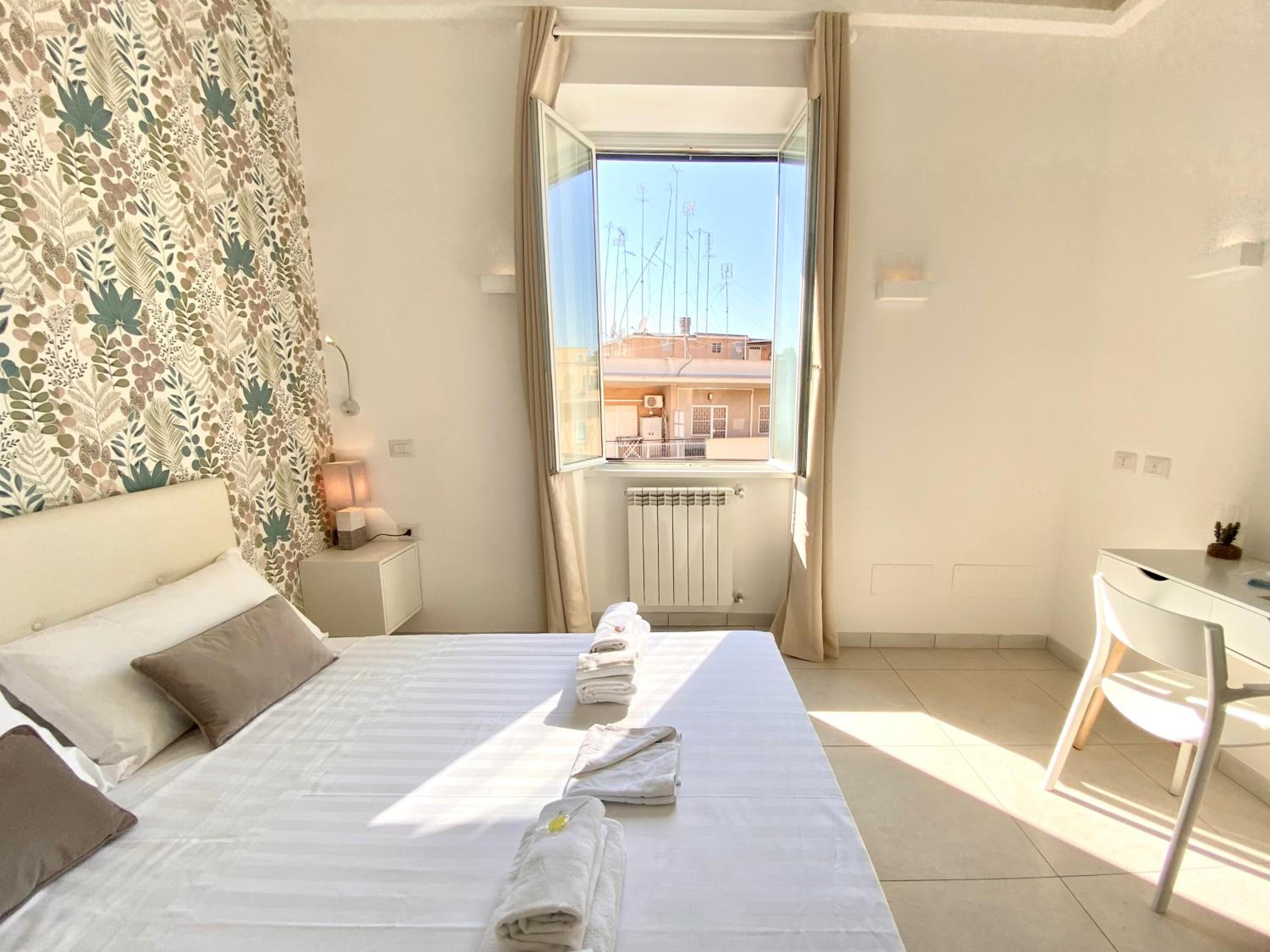 Prince of Rome Superior Rooms