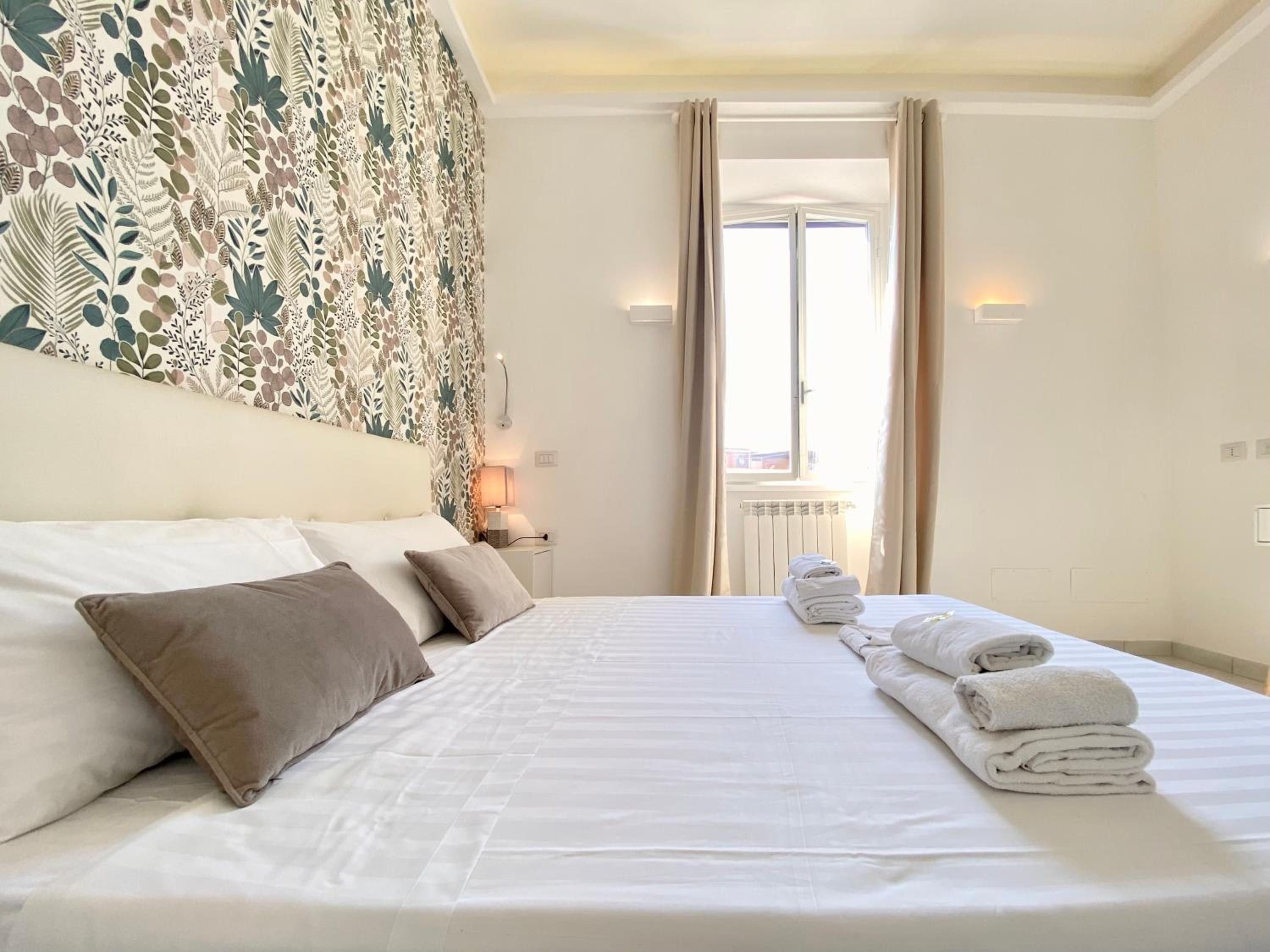 Prince of Rome Superior Rooms