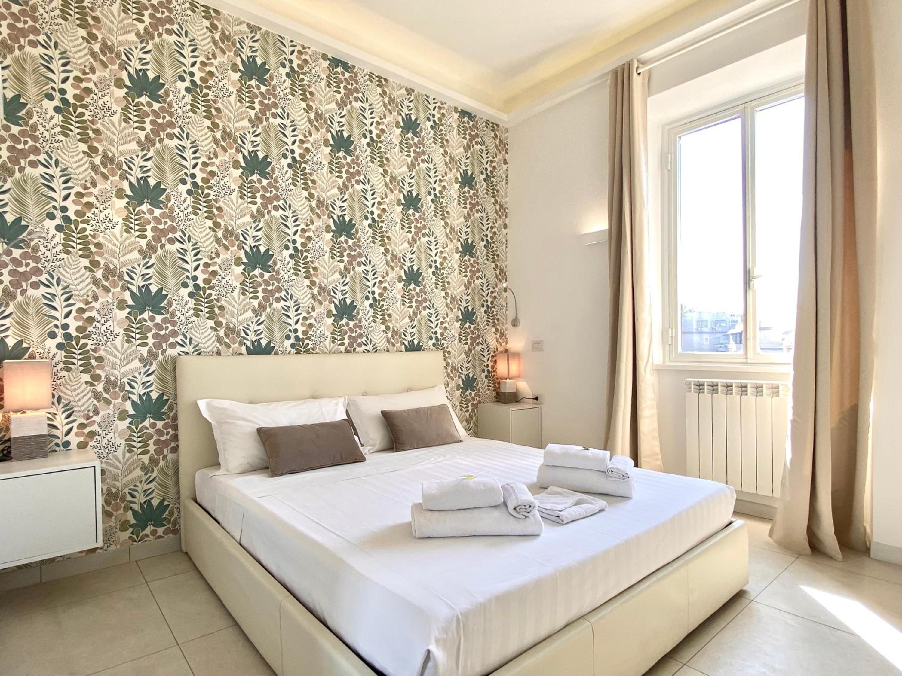 Prince of Rome Superior Rooms