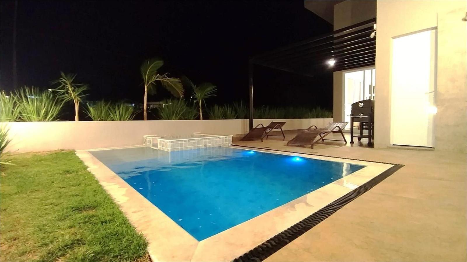 90m da Praia Represa - Entrada 9h - Piscina&Hidro