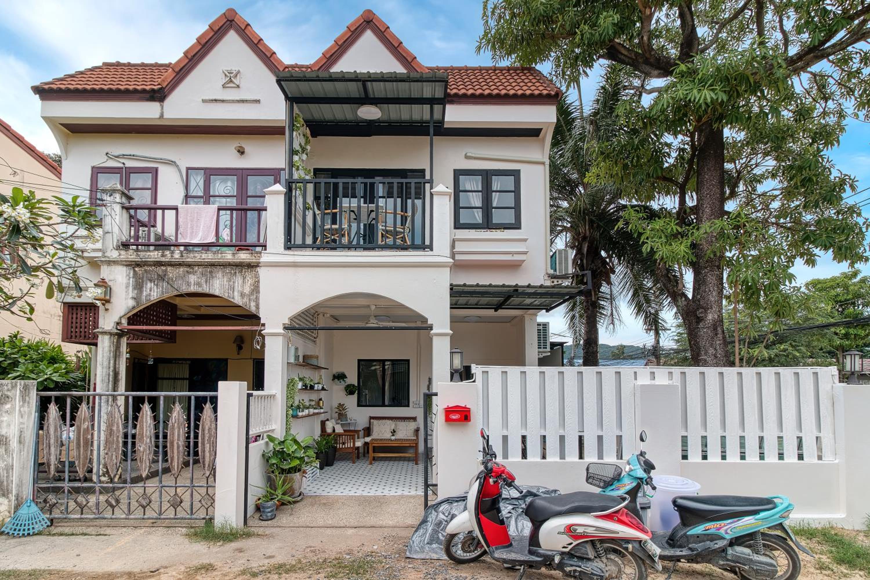 Rattana House Homestay