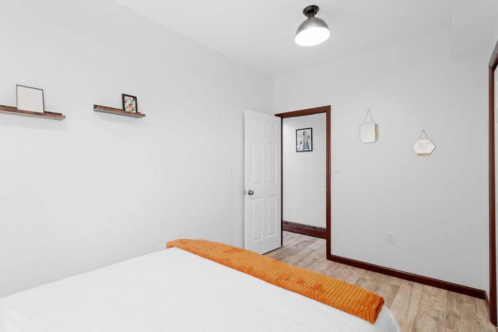 5BD 3BA near Hard Rock Ocean & Boardwalk view 3