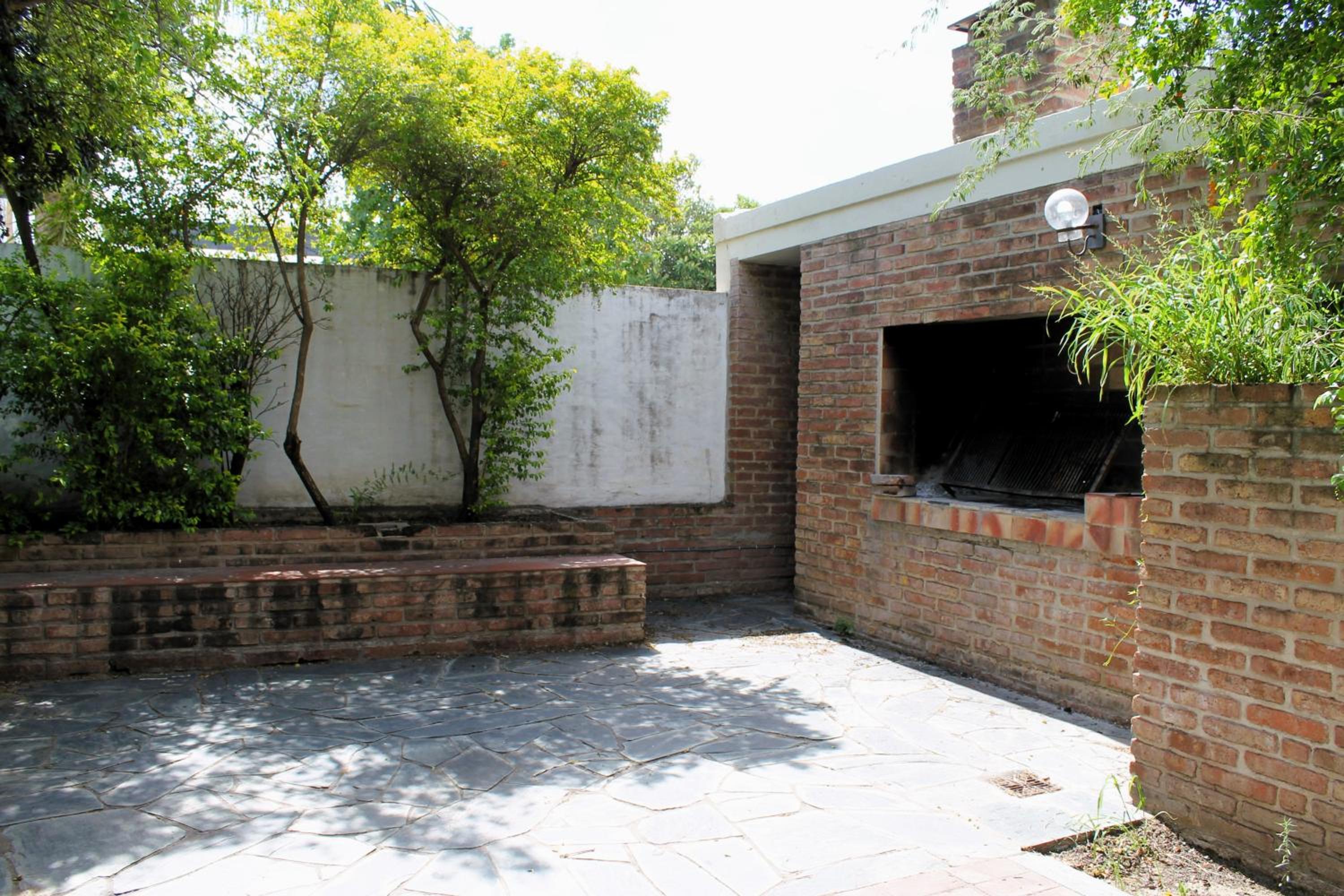Casa de las Rosas