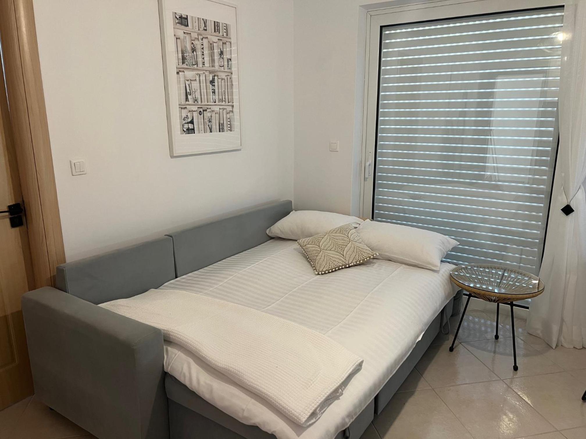 Daisy's One-bedroom apartment photo 2