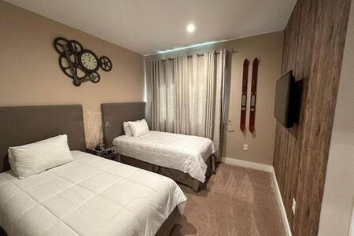Amazing Home at MagicVillage Yards 7566
