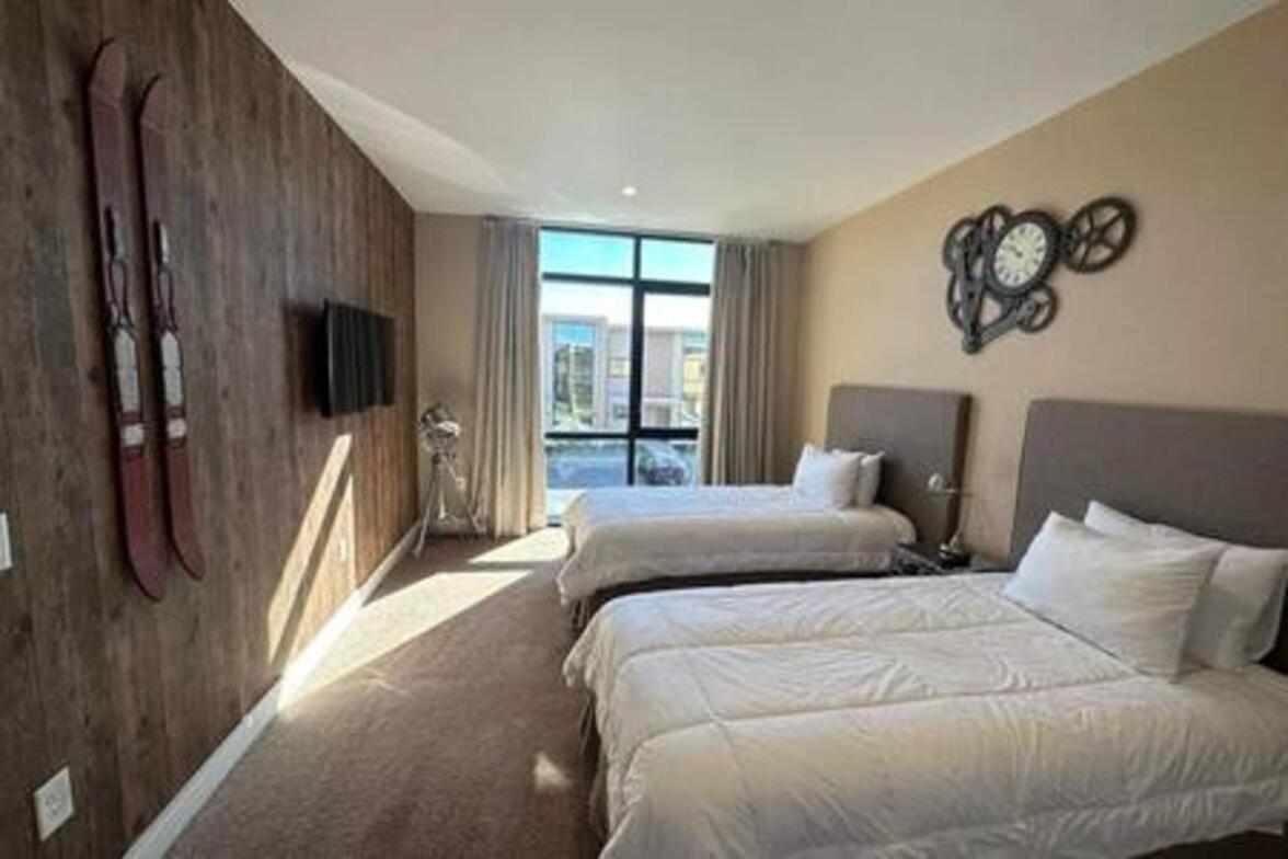 Amazing Home at MagicVillage Yards 7566