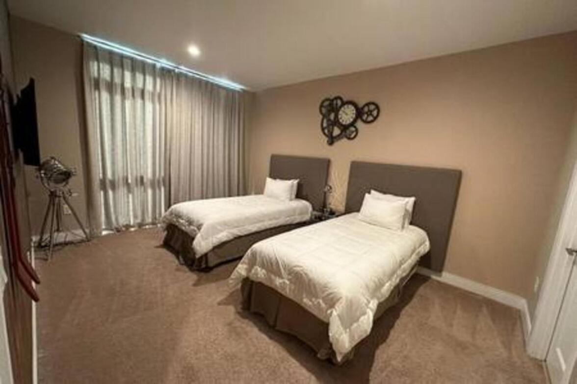 Amazing Home at MagicVillage Yards 7566