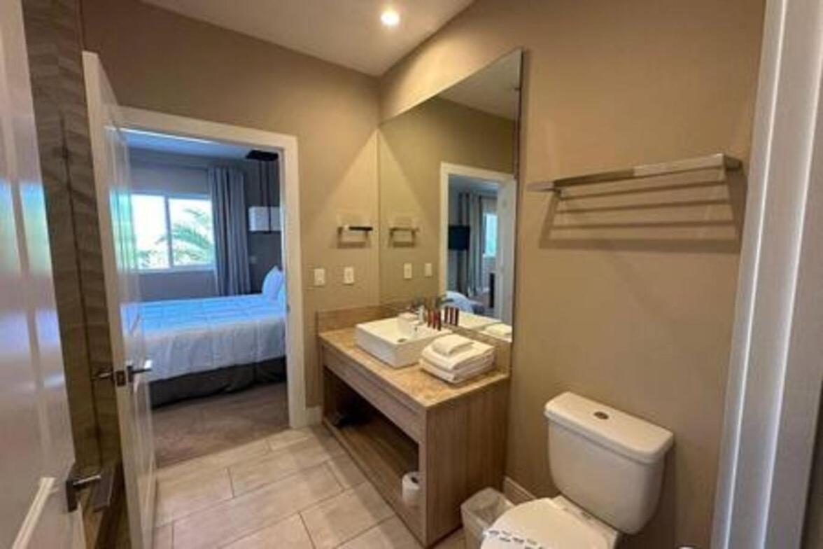 Amazing Home at MagicVillage Yards 7566