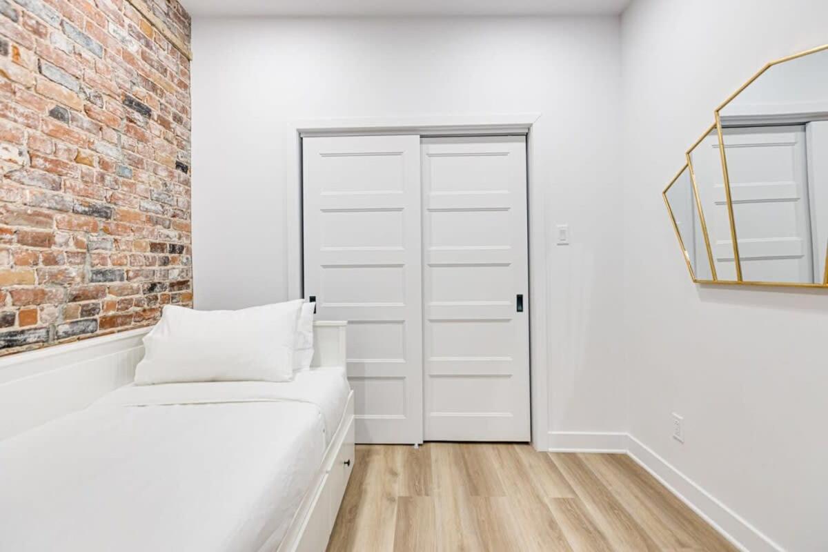 Stunning & Stylish 3BR with Sofa Bed near Little Italy