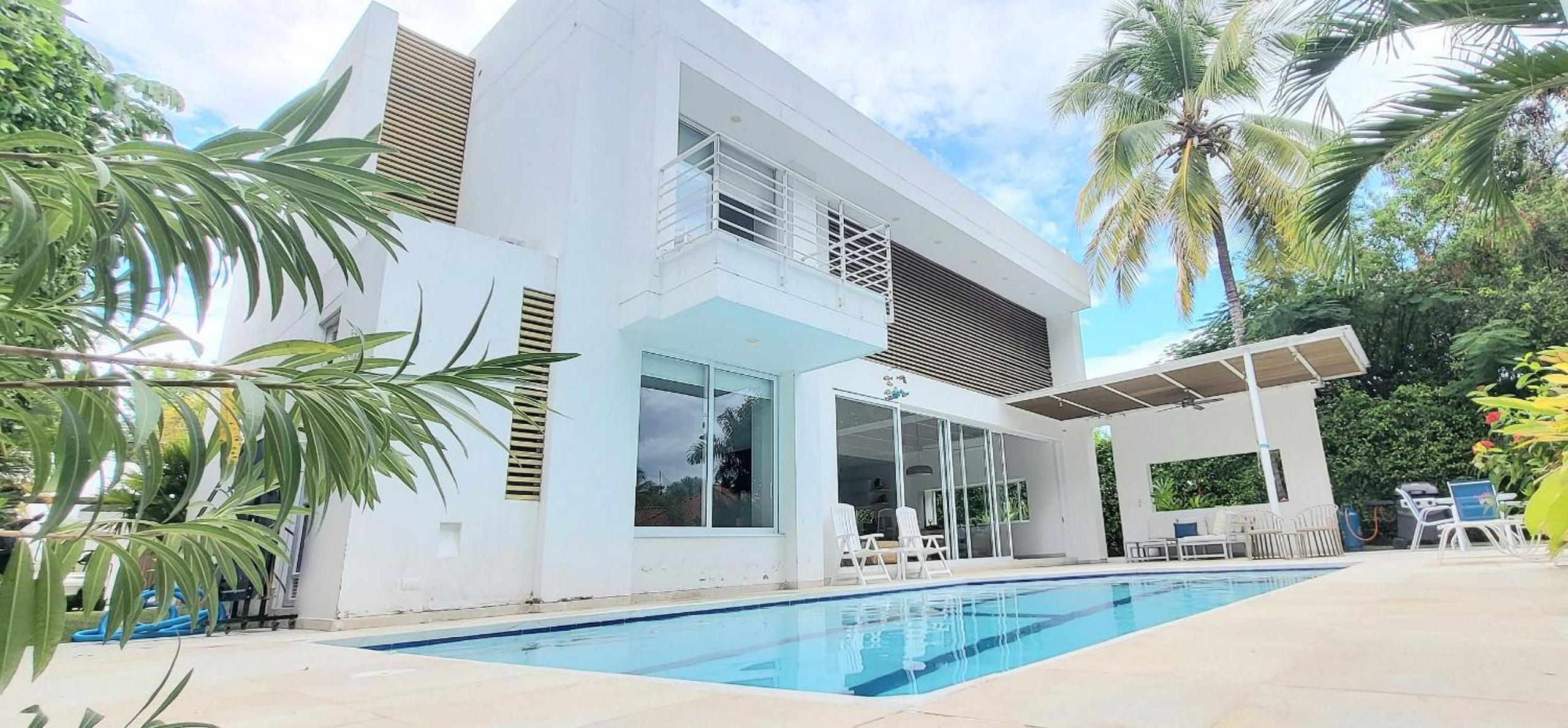 Casa en El Peñón con piscina privada