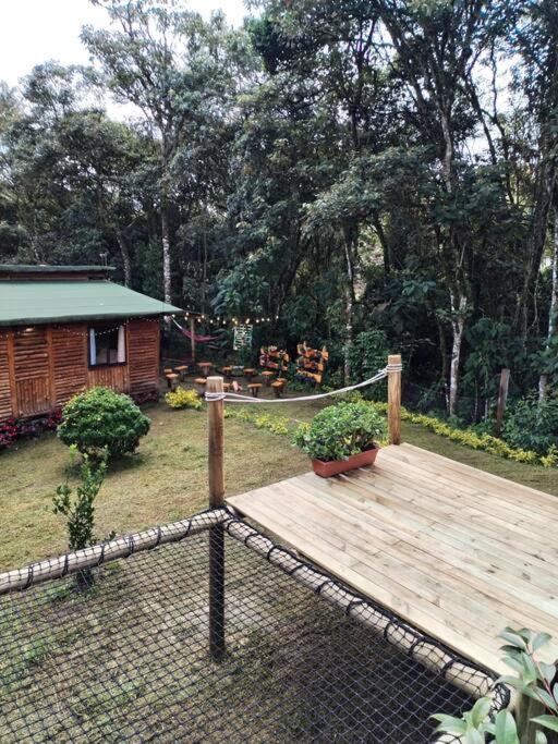 Canela Cabaña Santa Elena - Casa de Campo