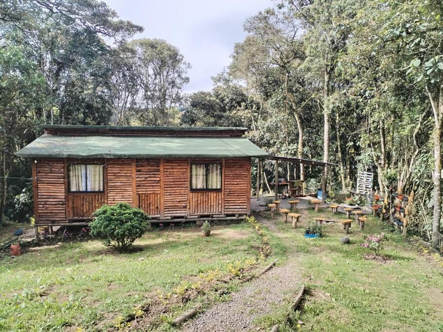 Canela Cabaña Santa Elena - Casa de Campo