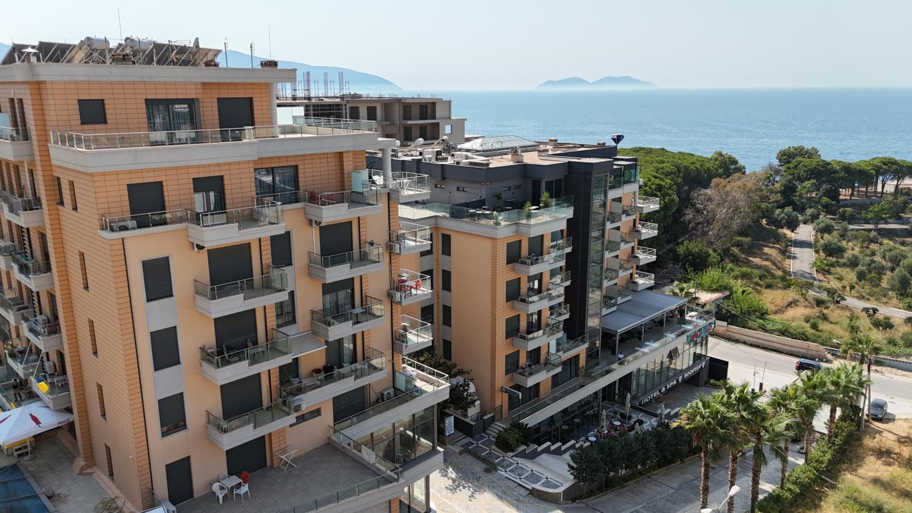 HOLIDAY APARTMENTS Vlore