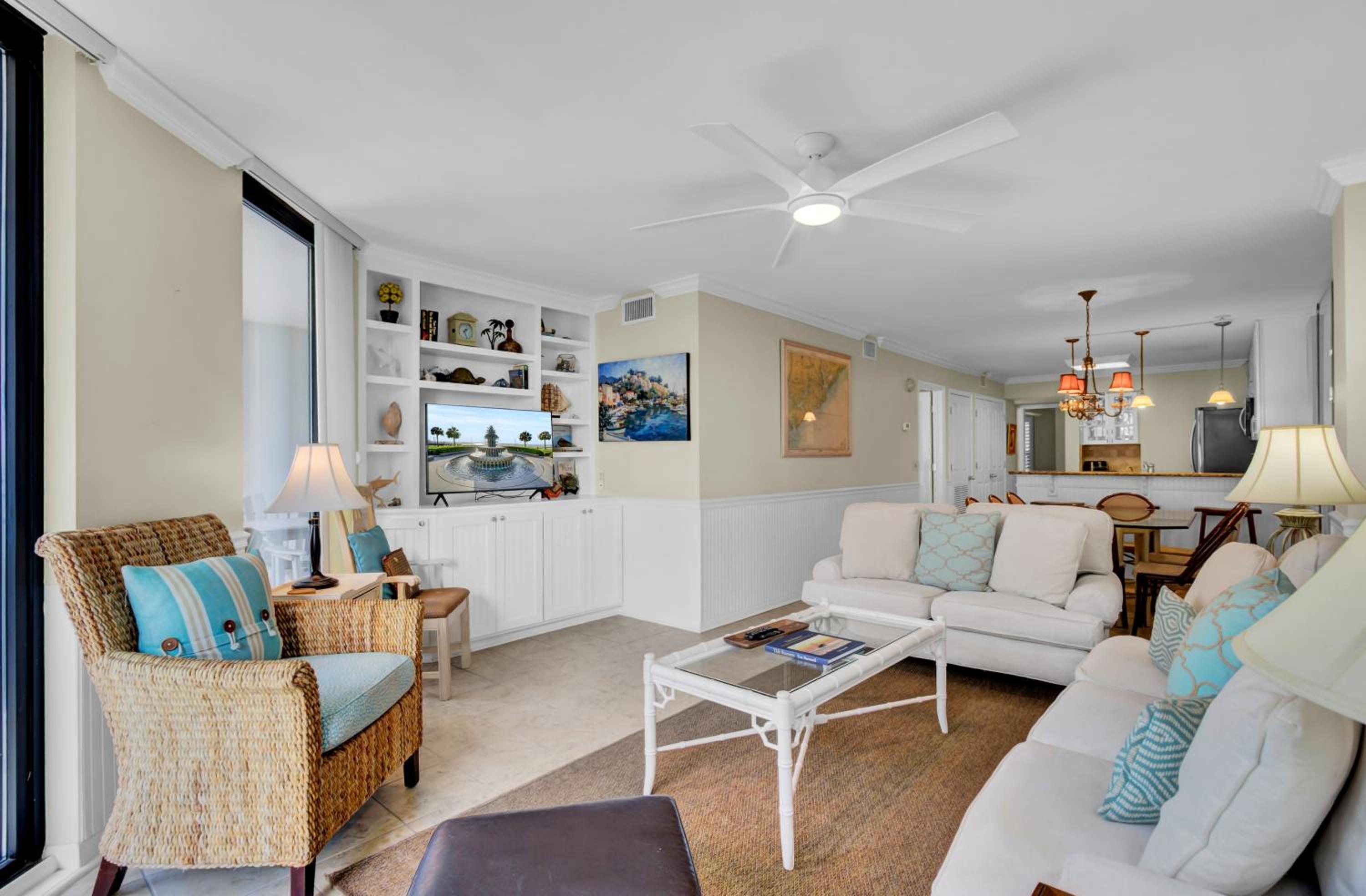 123D Shipwatch by AvantStay Beach Access Pool