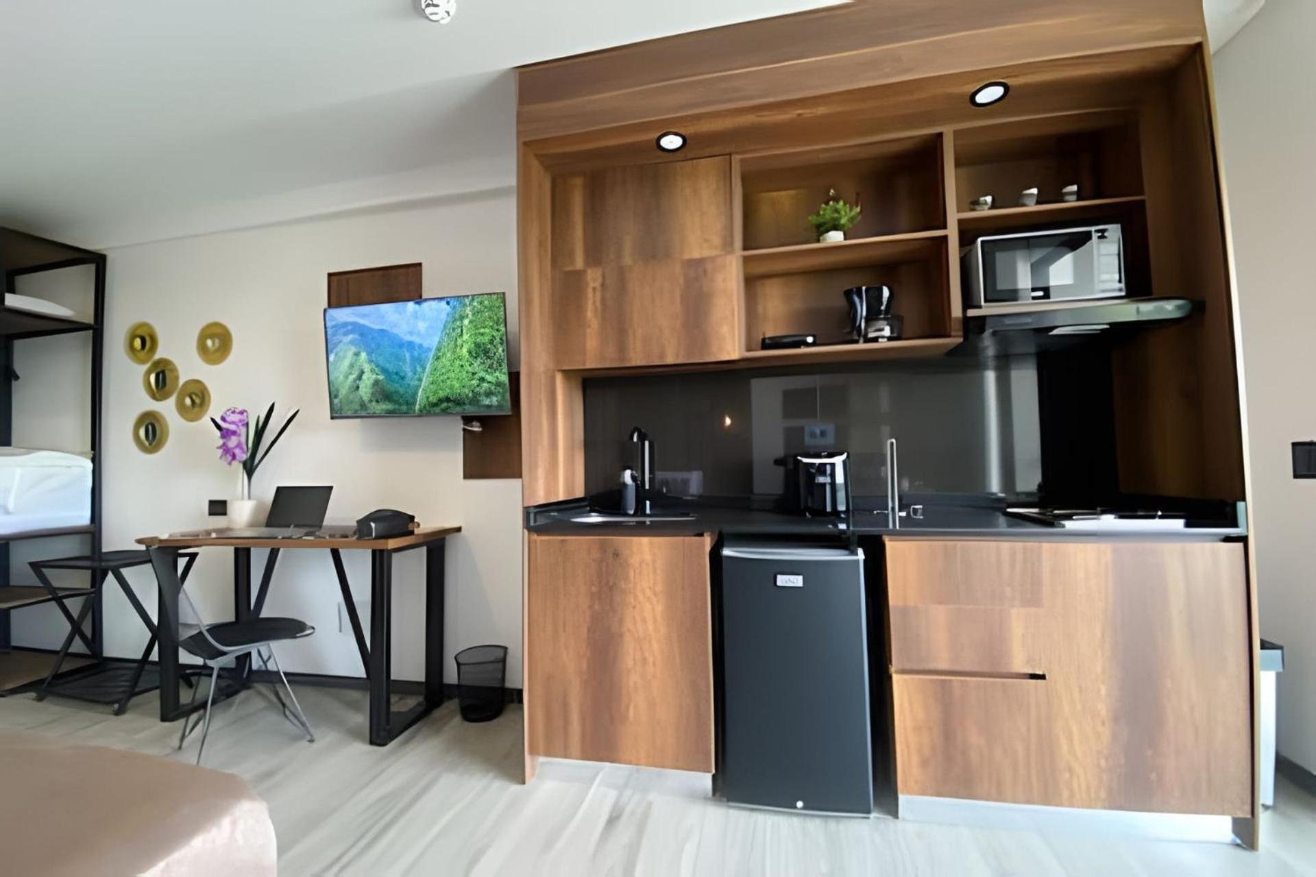 Epic Suites x Ahead