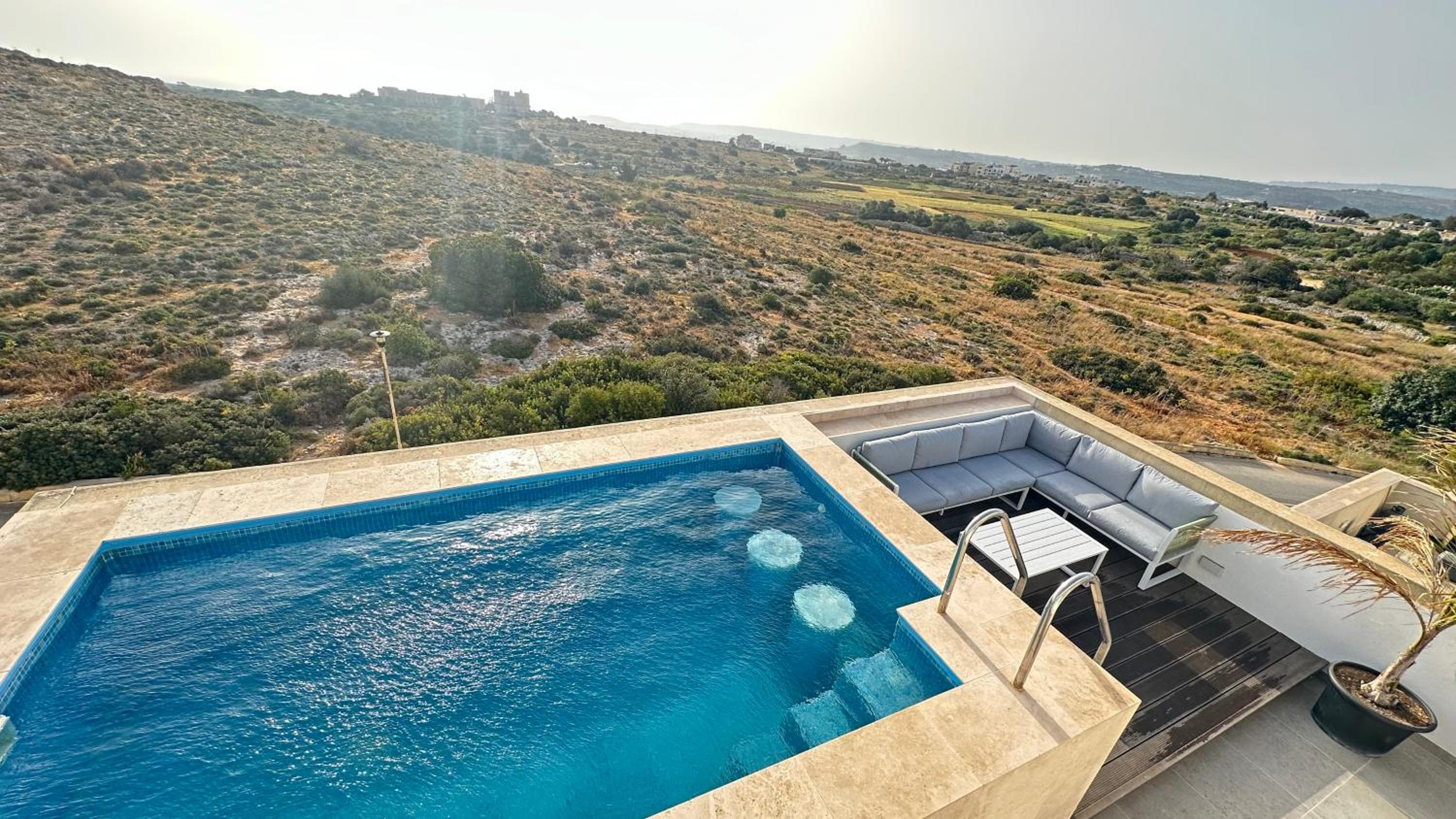 Penthouse in Mellieha with Private Pool & Large Terraces photo 5