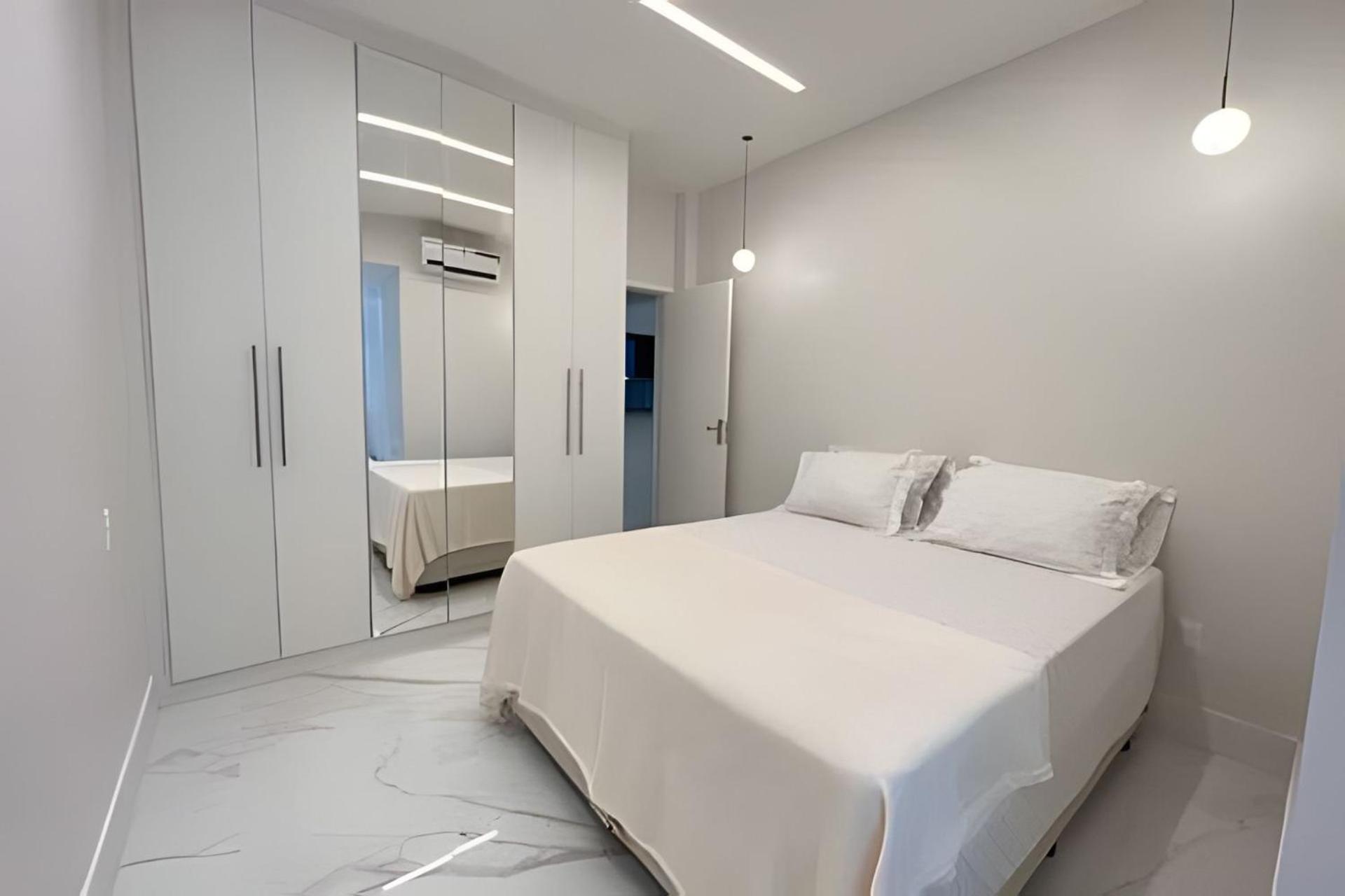 Wonderful 2 bedroom apartment in Copacabana, close to the beach