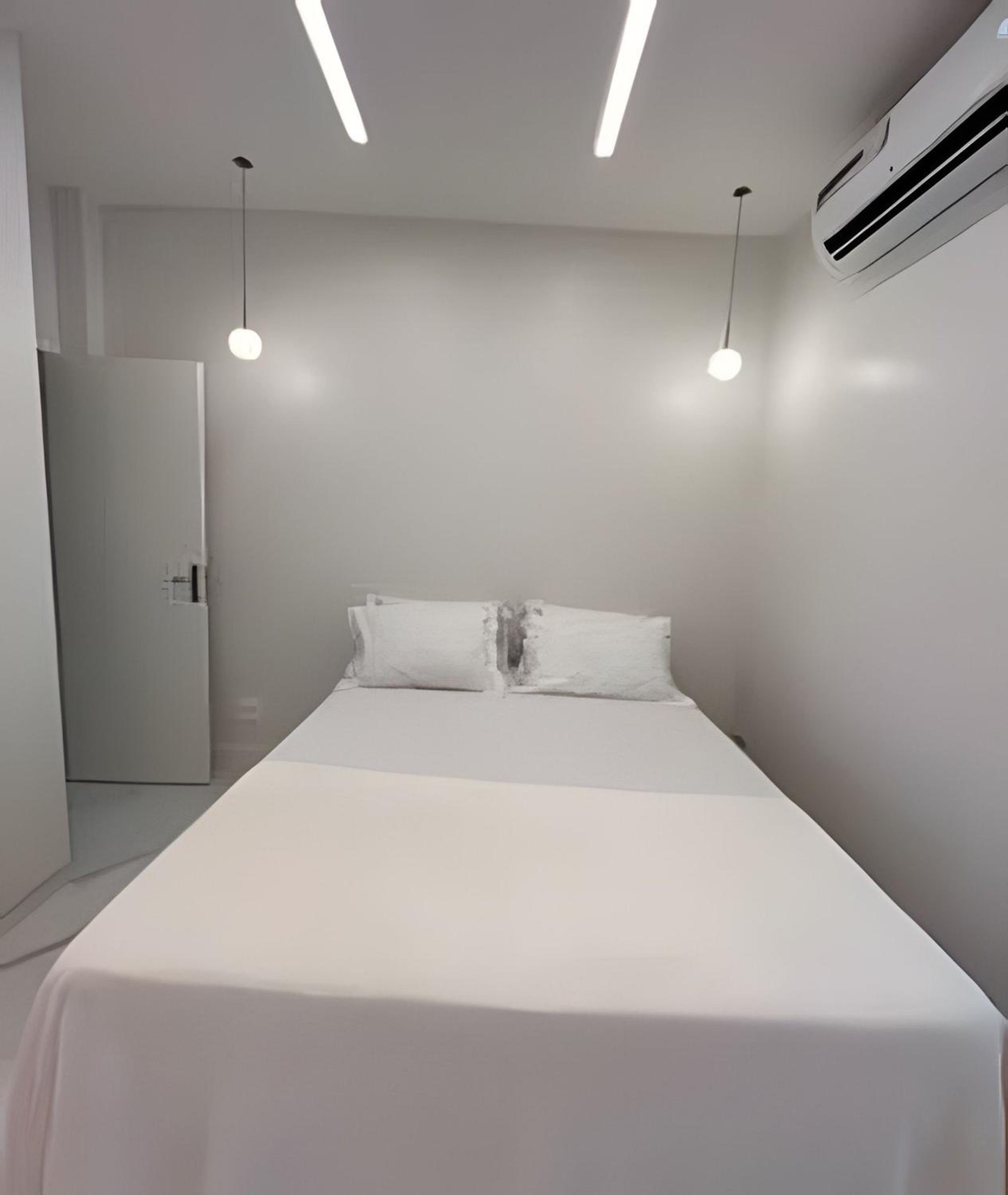 Wonderful 2 bedroom apartment in Copacabana, close to the beach