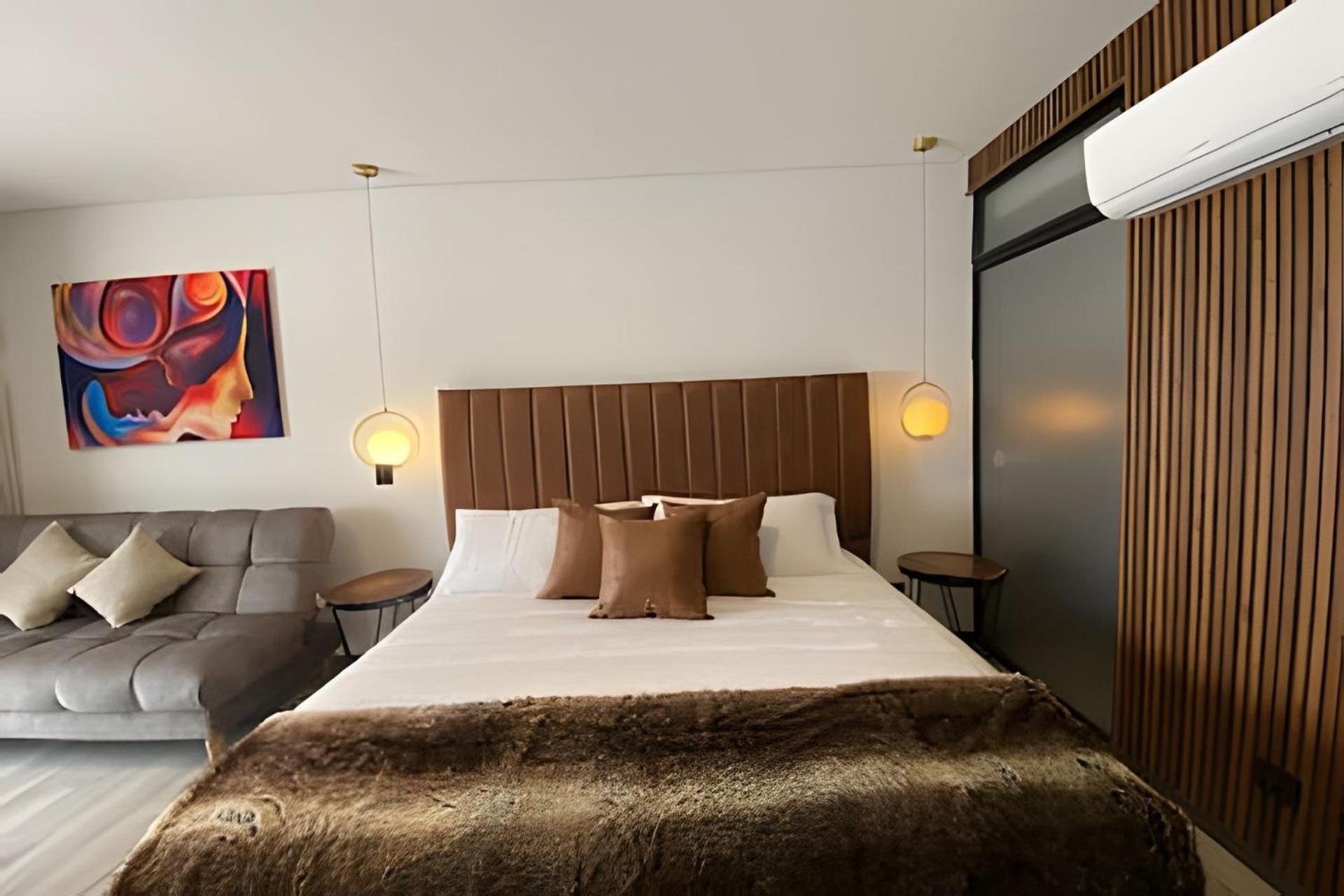 Epic Suites x Ahead