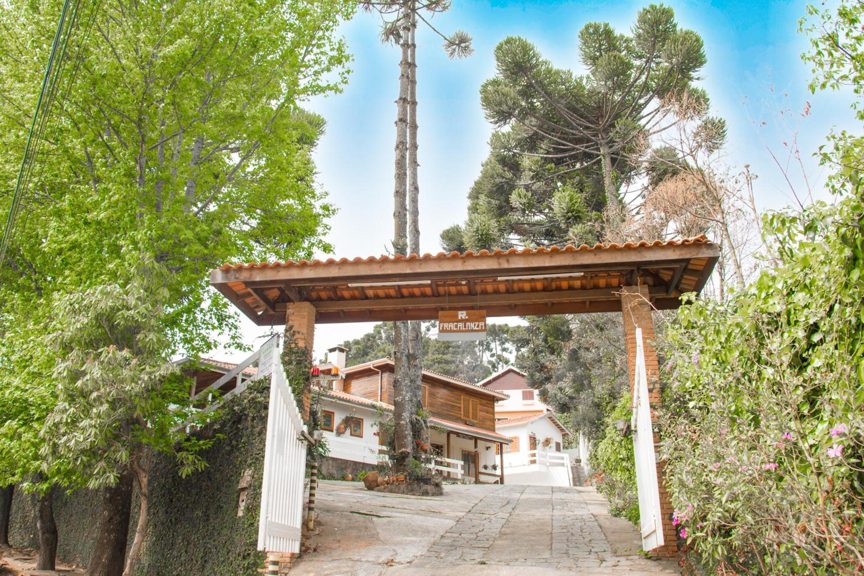 Pousada das Flores Premium - Campos do Jordao