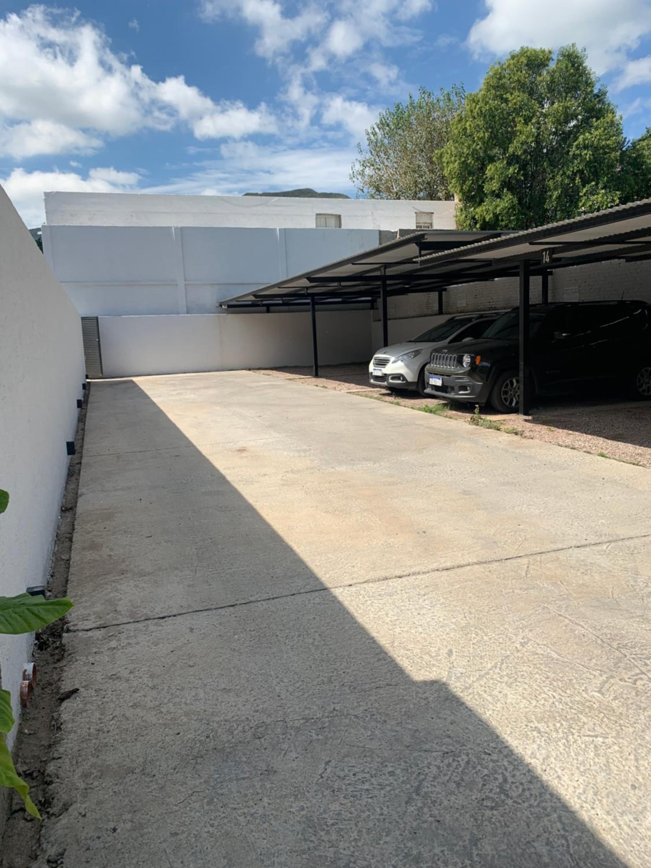 Villa Edén Departamento 1 Dormitorio con Cochera