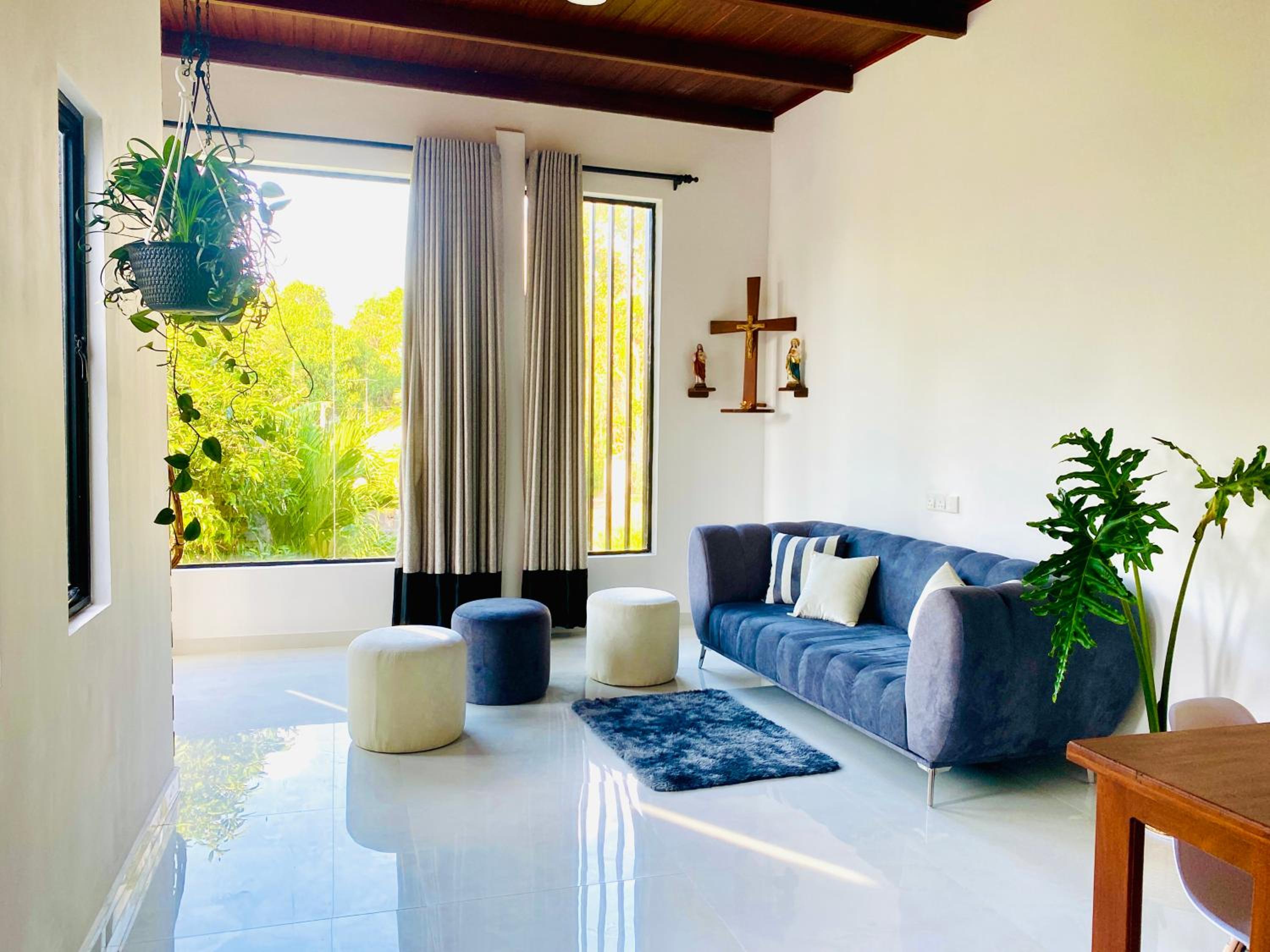 Dews Villa