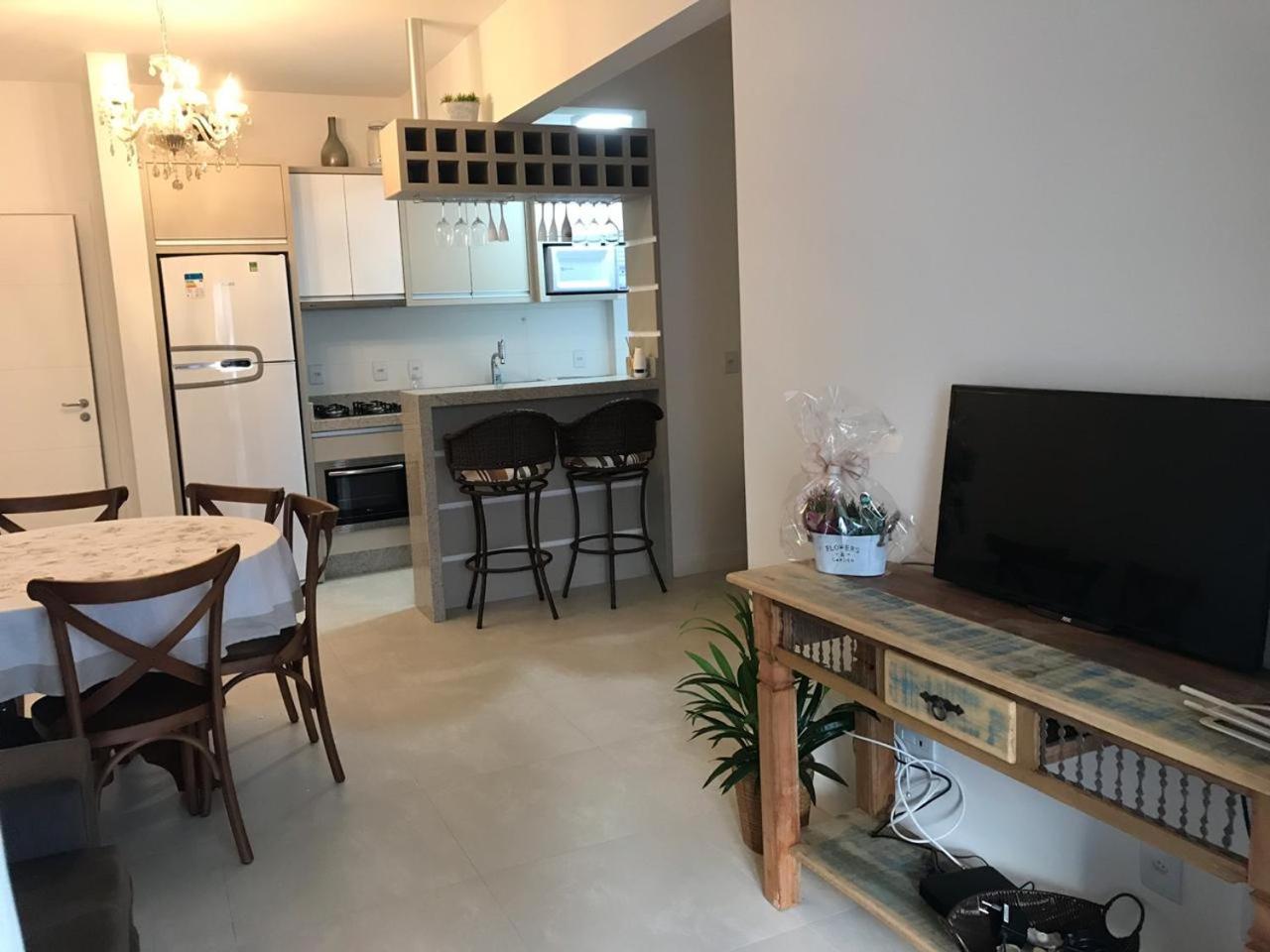 Cód 47 - Excelente apartamento, bem equipado e decorado