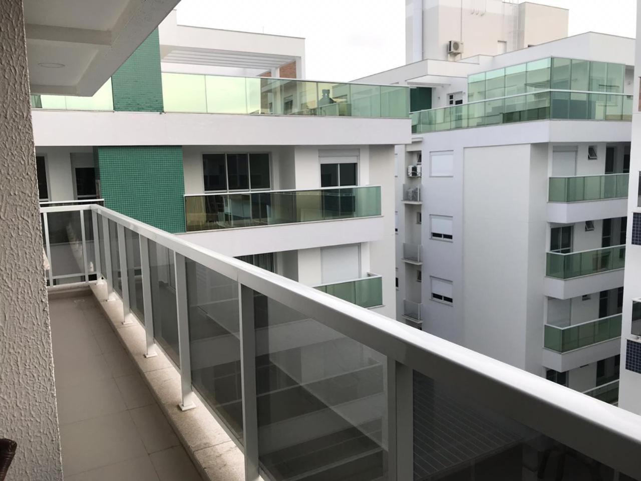 Cód 47 - Excelente apartamento, bem equipado e decorado