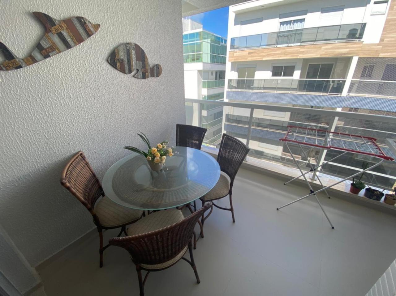Cód 47 - Excelente apartamento, bem equipado e decorado