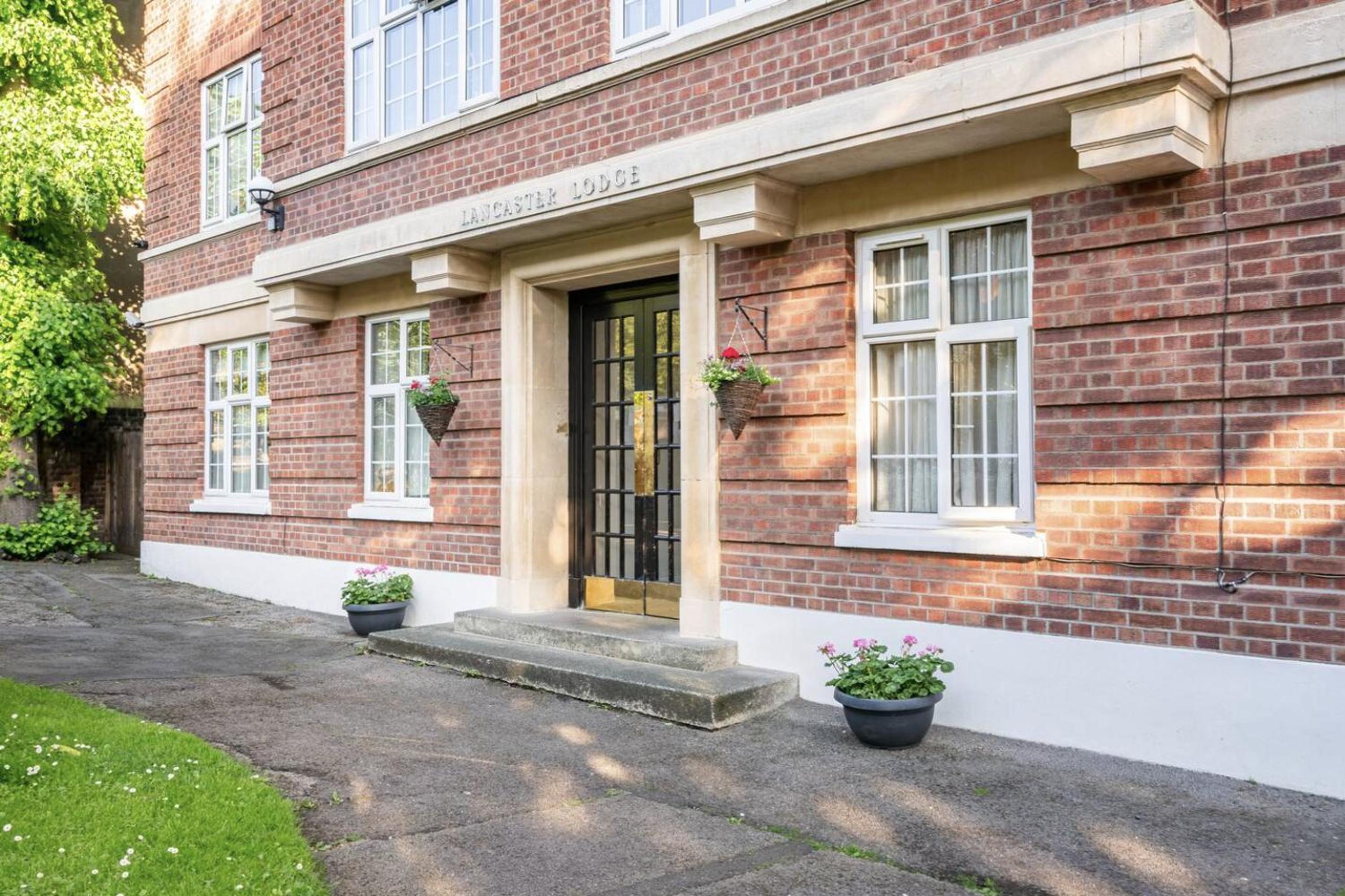 Hotel Notting Hill Portobello House - Image 1