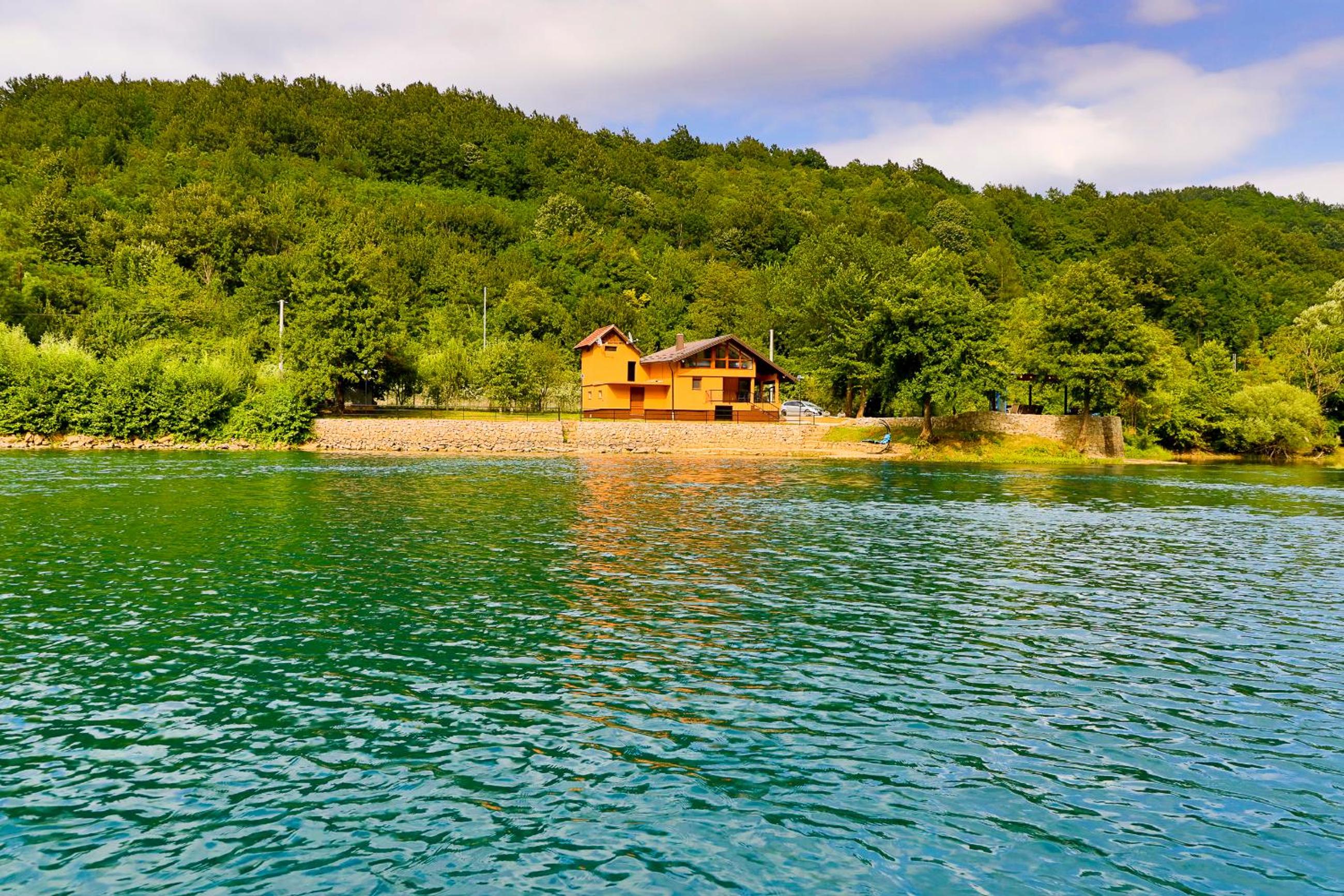 Holiday Homes Mujo Bejzin