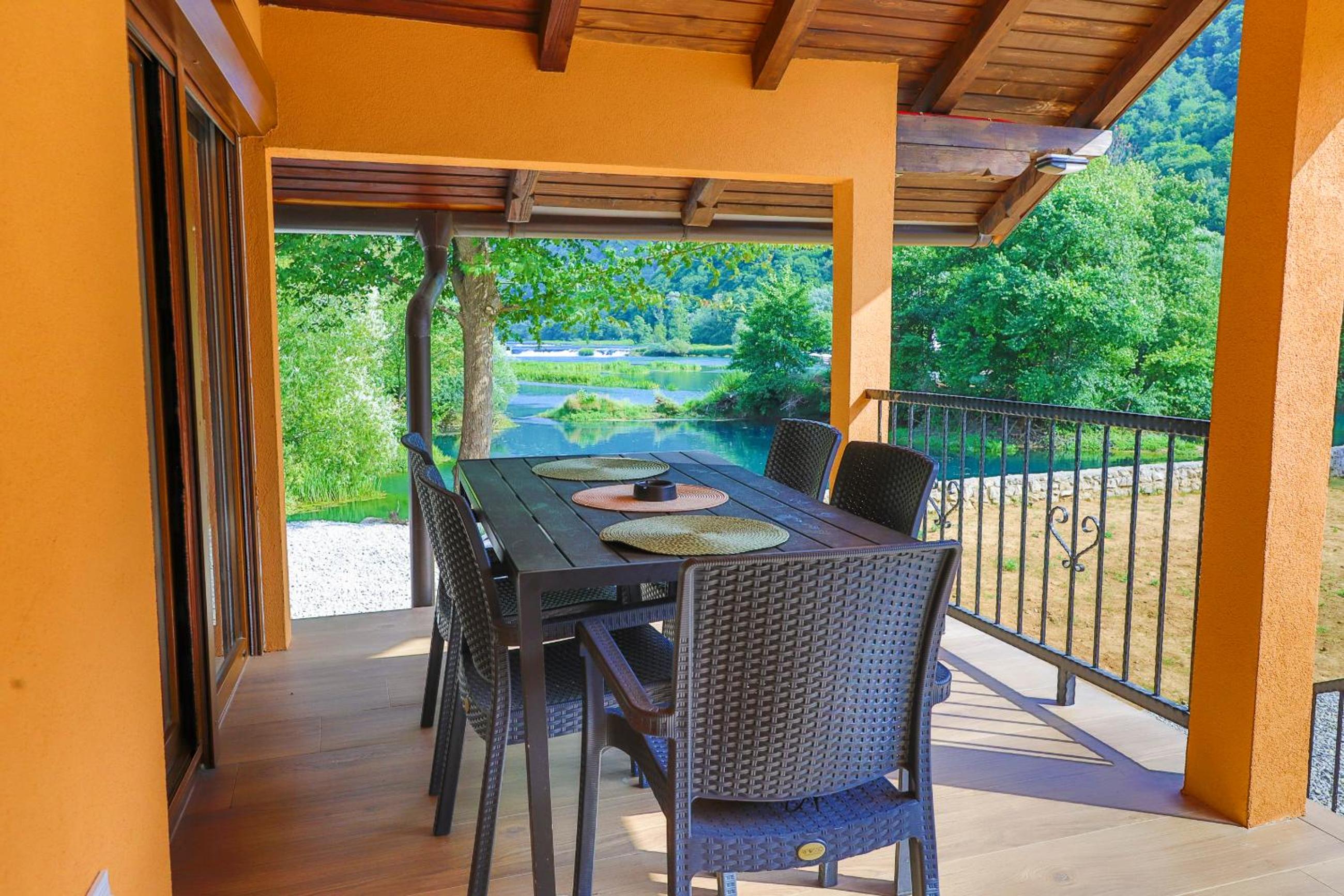 Holiday Homes Mujo Bejzin