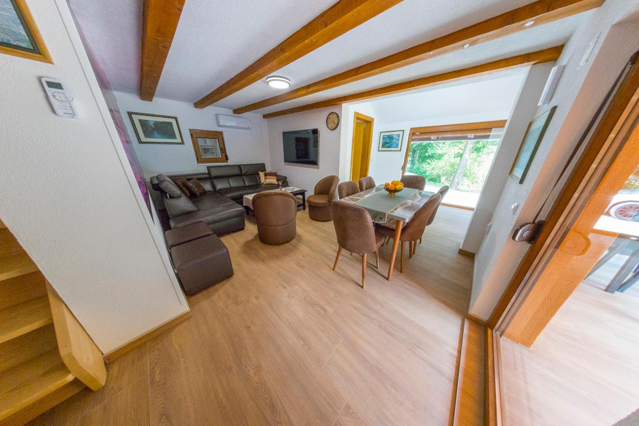 Holiday Homes Mujo Bejzin
