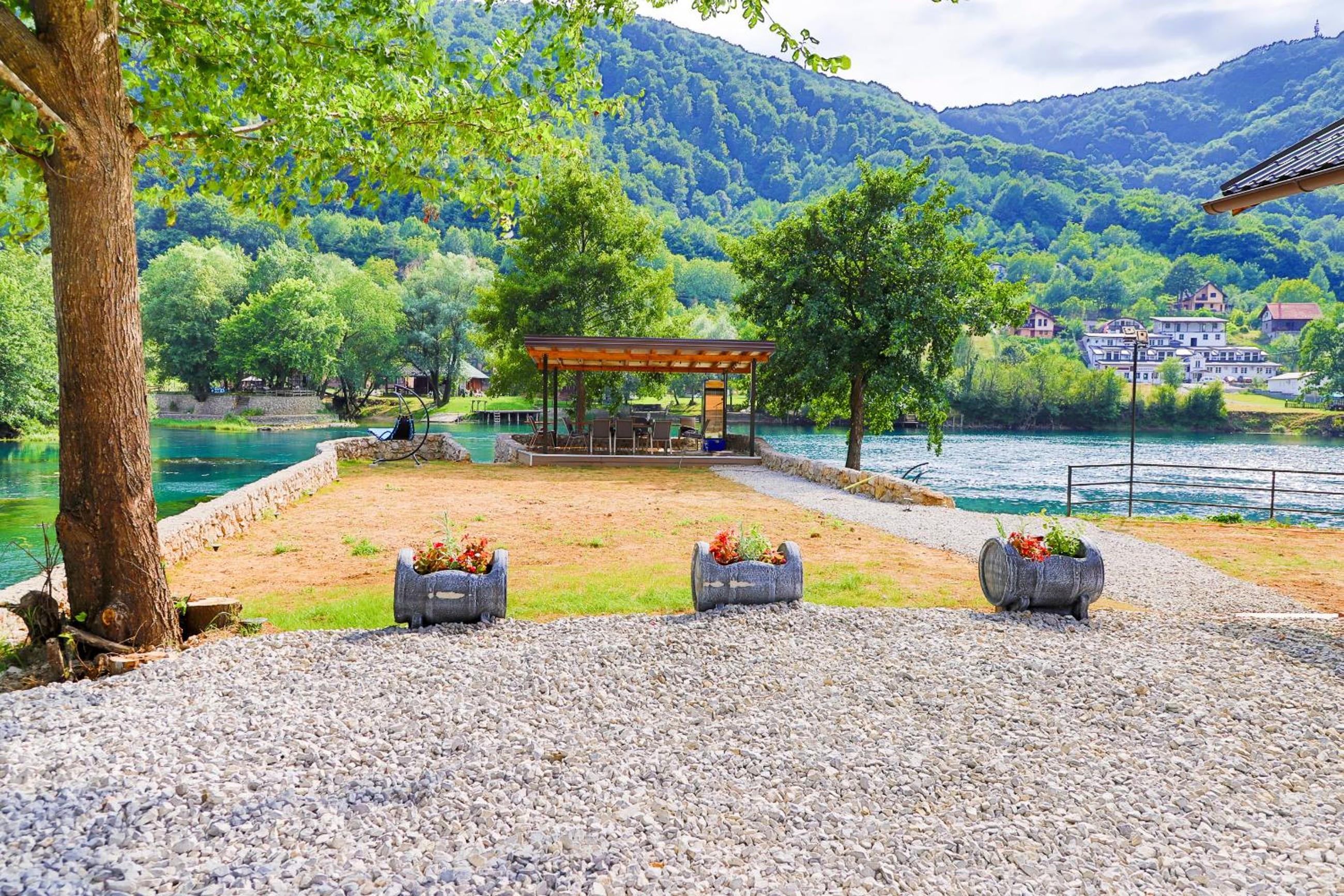 Holiday Homes Mujo Bejzin