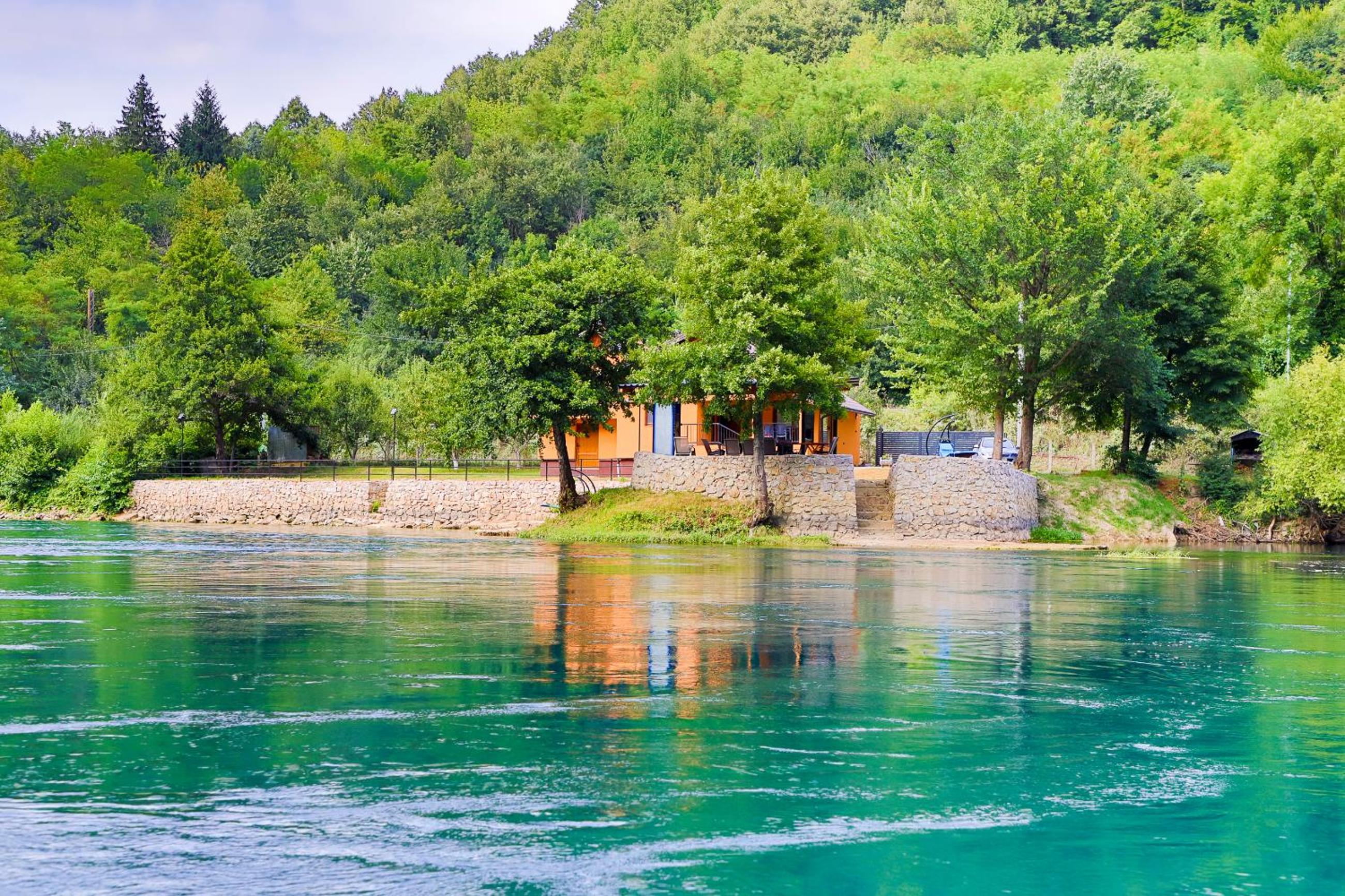 Holiday Homes Mujo Bejzin