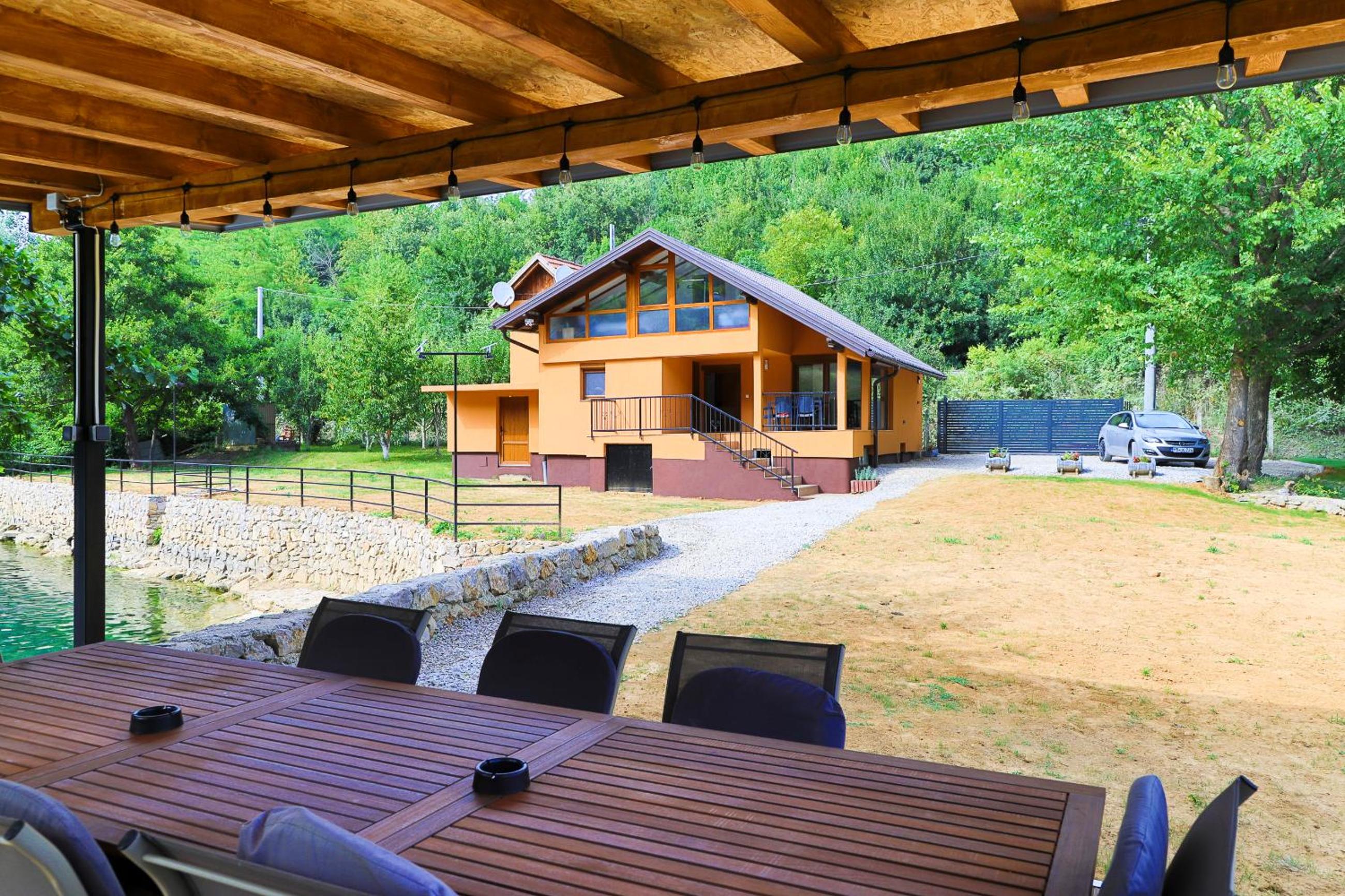 Holiday Homes Mujo Bejzin