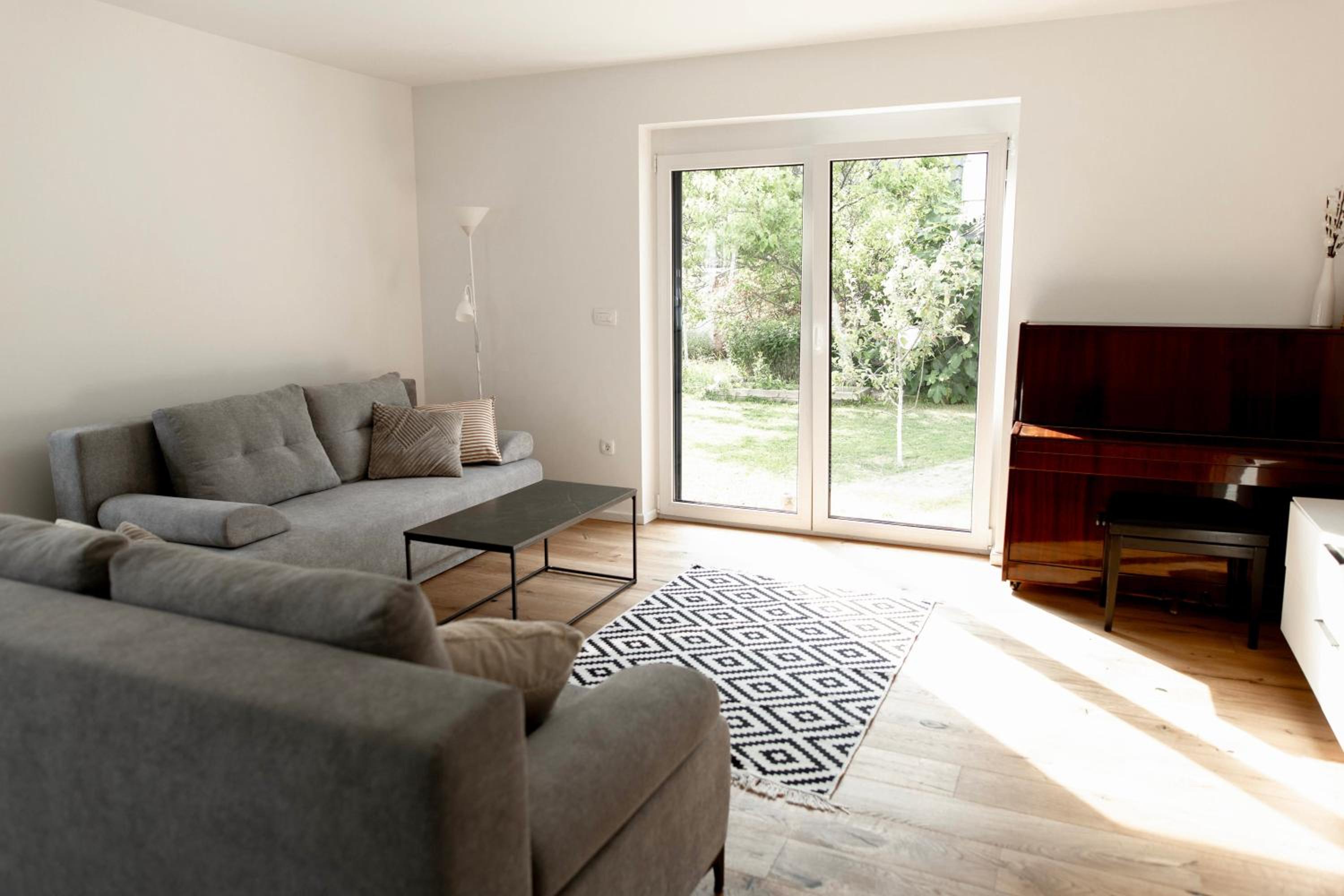 Aura Apartments