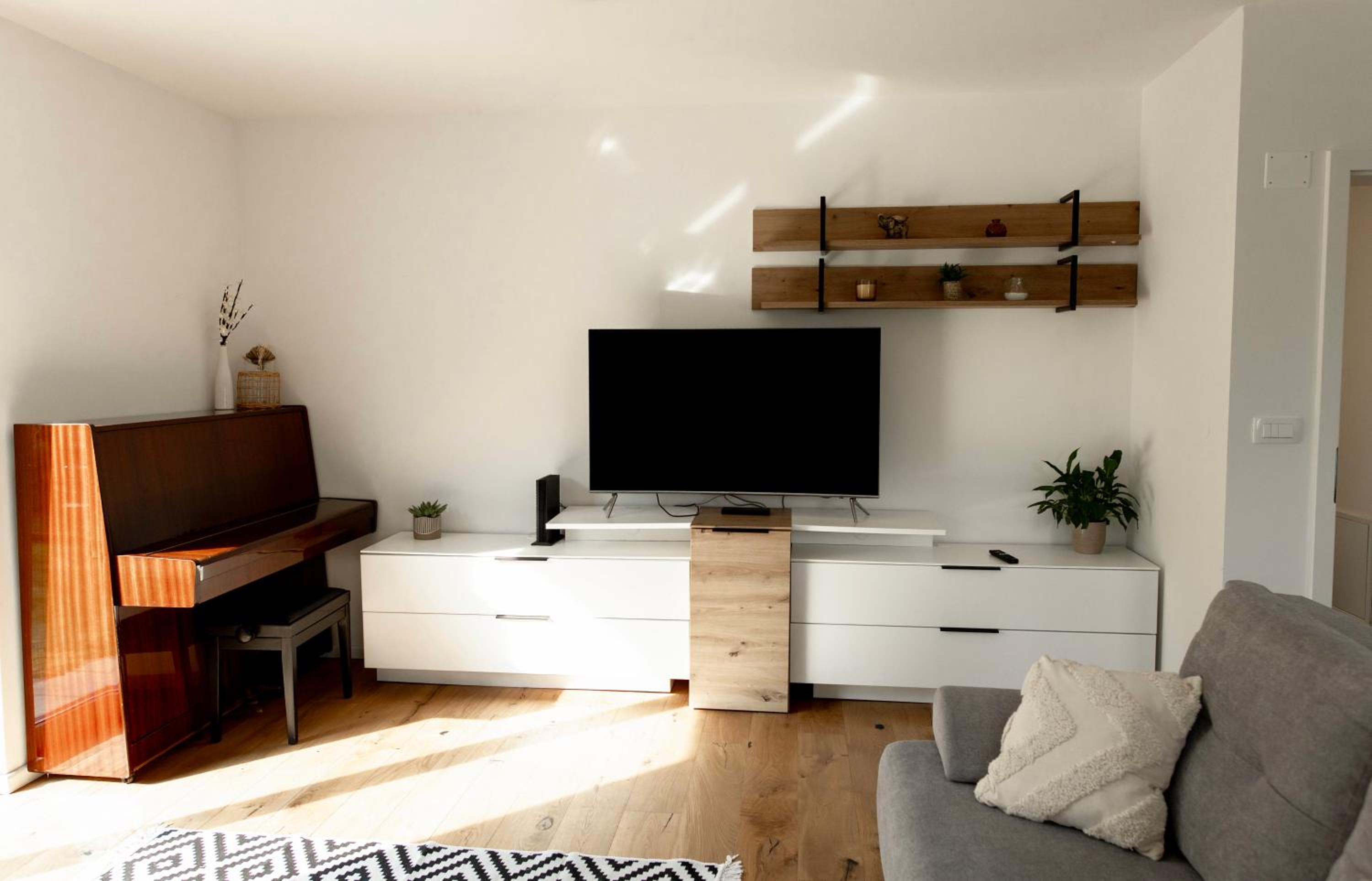 Aura Apartments