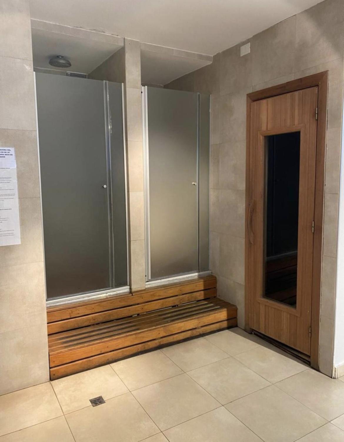 Moderno apart con piscina, spa y jacuzzi en Recoleta