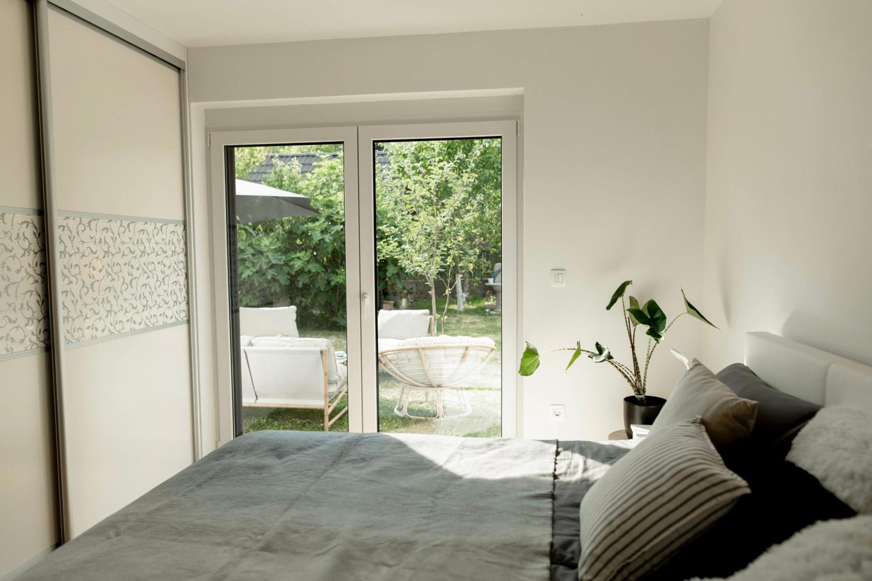 Aura Apartments