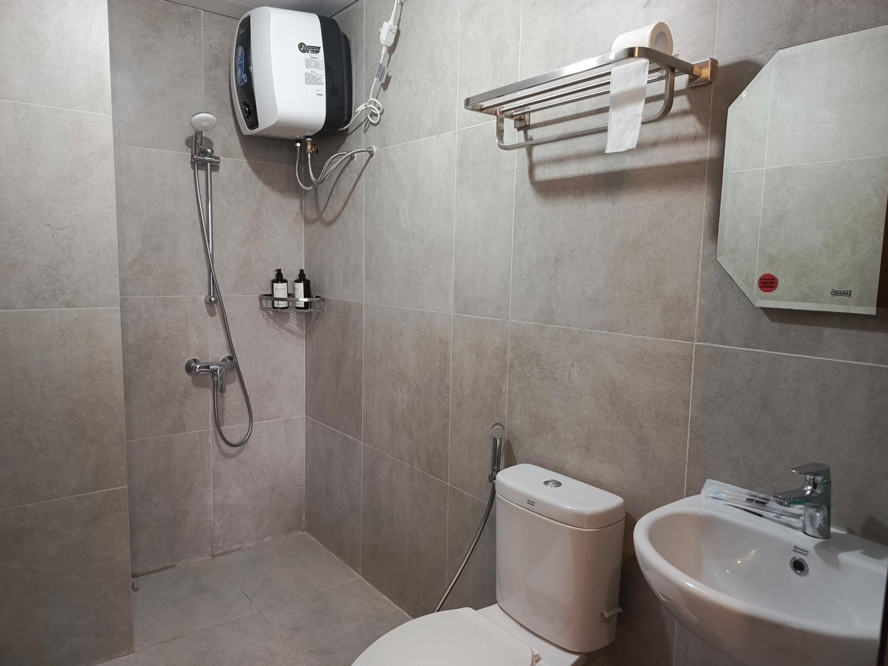 Pollux High Rise Apartments at Batam Center with Netflix by MESA
