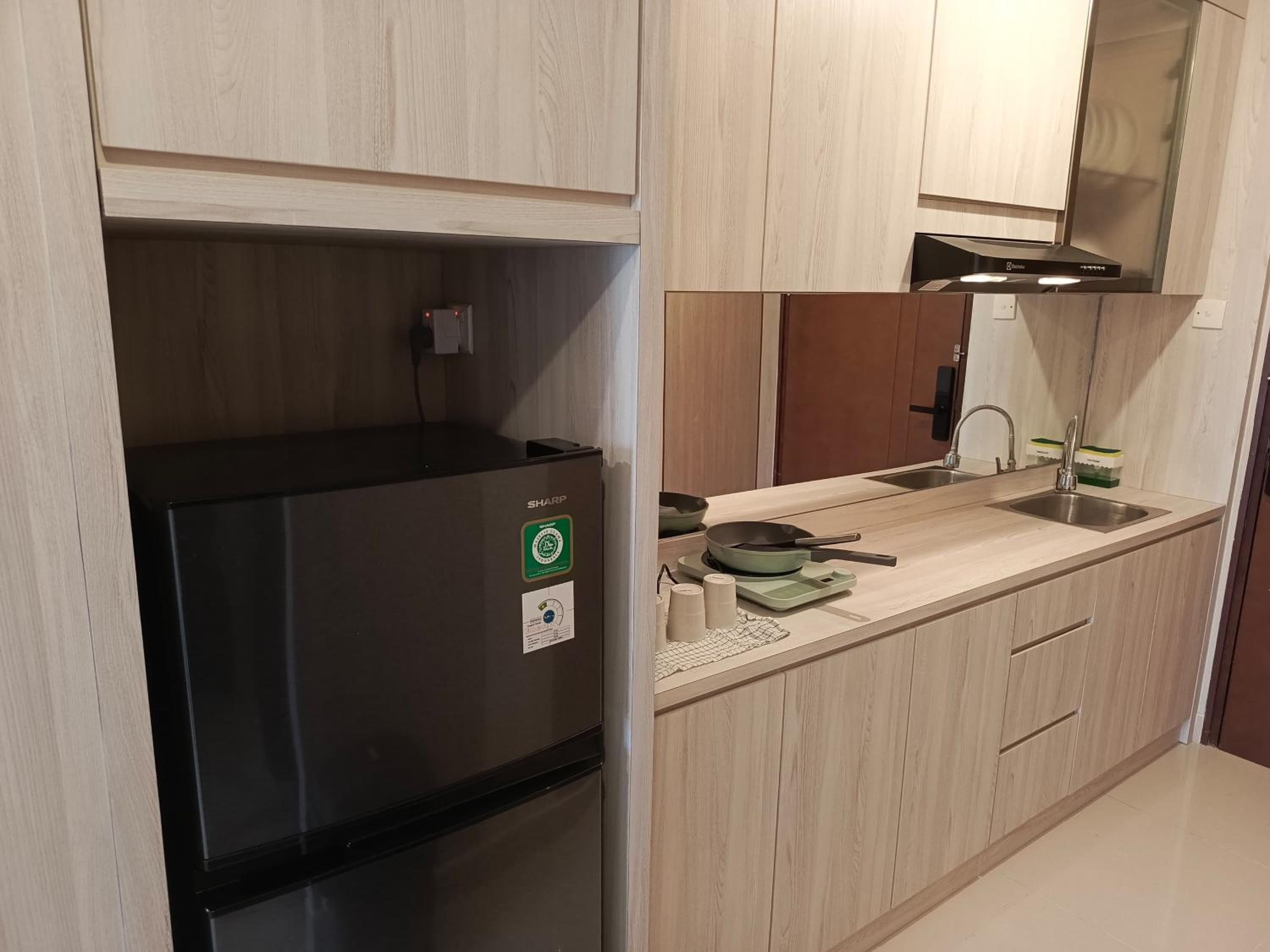 Pollux High Rise Apartments at Batam Center with Netflix by MESA