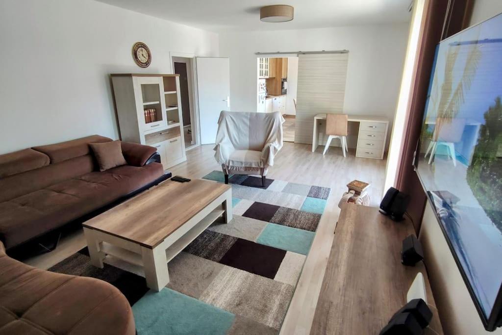 Nature Bay Apartment
