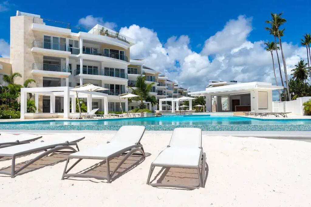 Luxurious 1Bdr Playa Coral