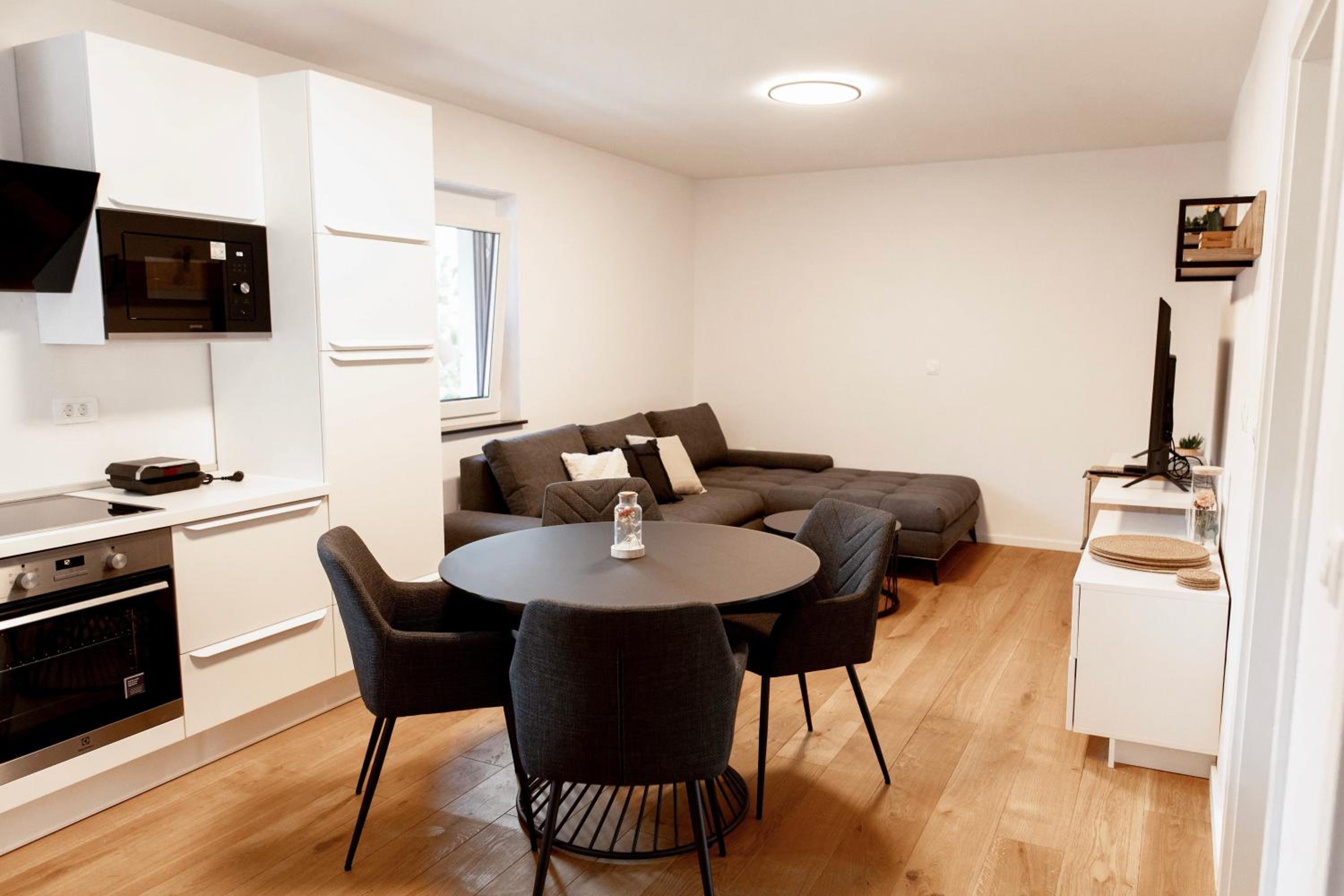 Aura Apartments