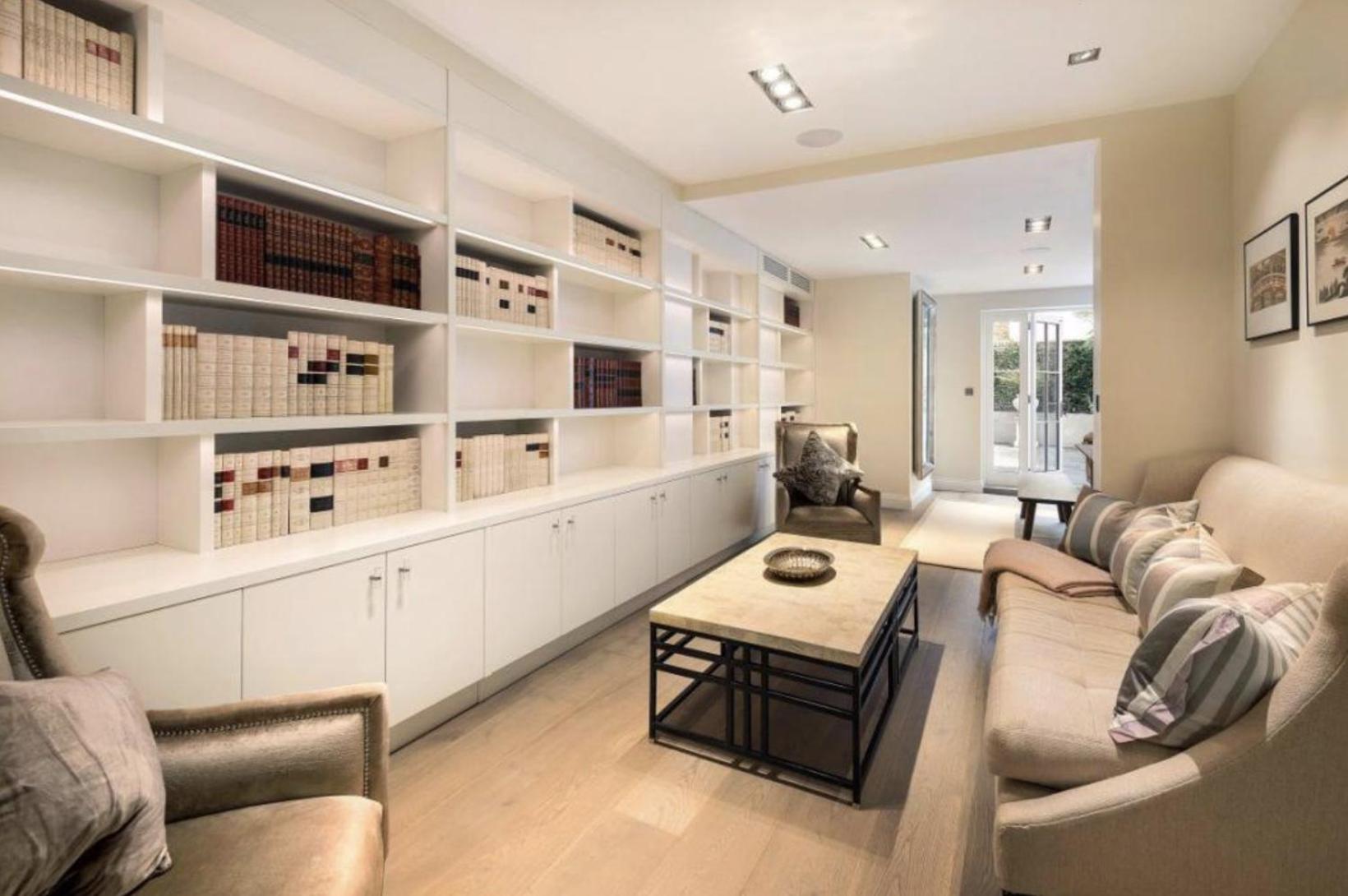 Luxury 4 Bedrooms 5 Baths 2 Receptions Family House with Garden Chelsea